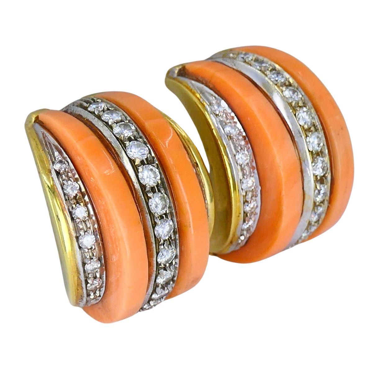 Vintage Italienisch 18k Gold Diamant Koralle Ohrringe im Zustand „Gut“ im Angebot in Beverly Hills, CA