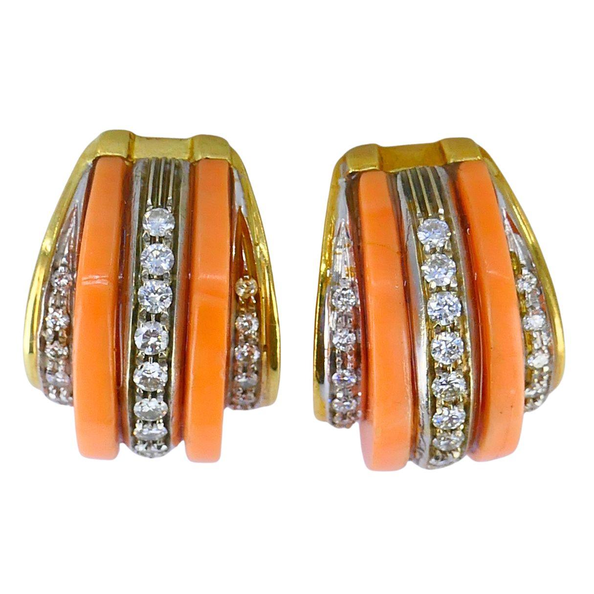 Vintage Italienisch 18k Gold Diamant Koralle Ohrringe Damen im Angebot