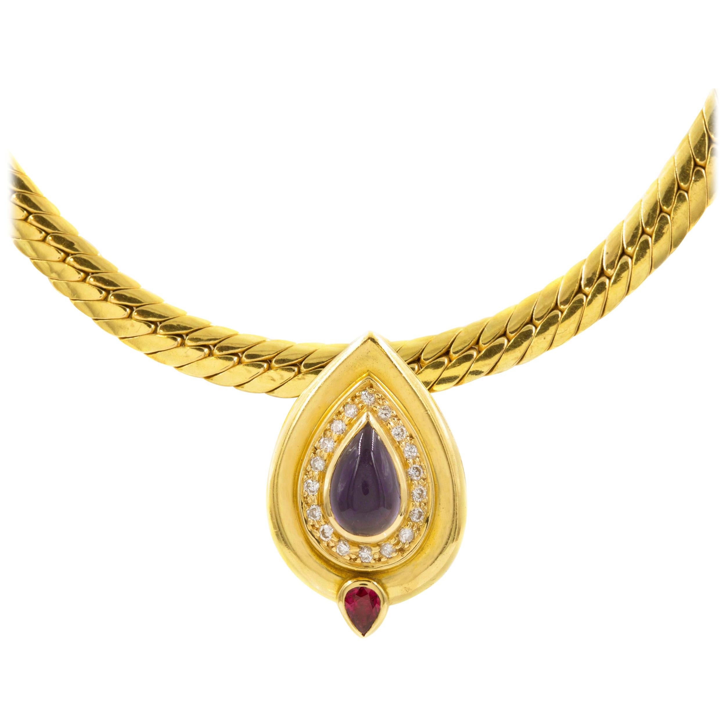 18Karat Gold Indian Amulet Pendant Necklace For Sale at 1stDibs