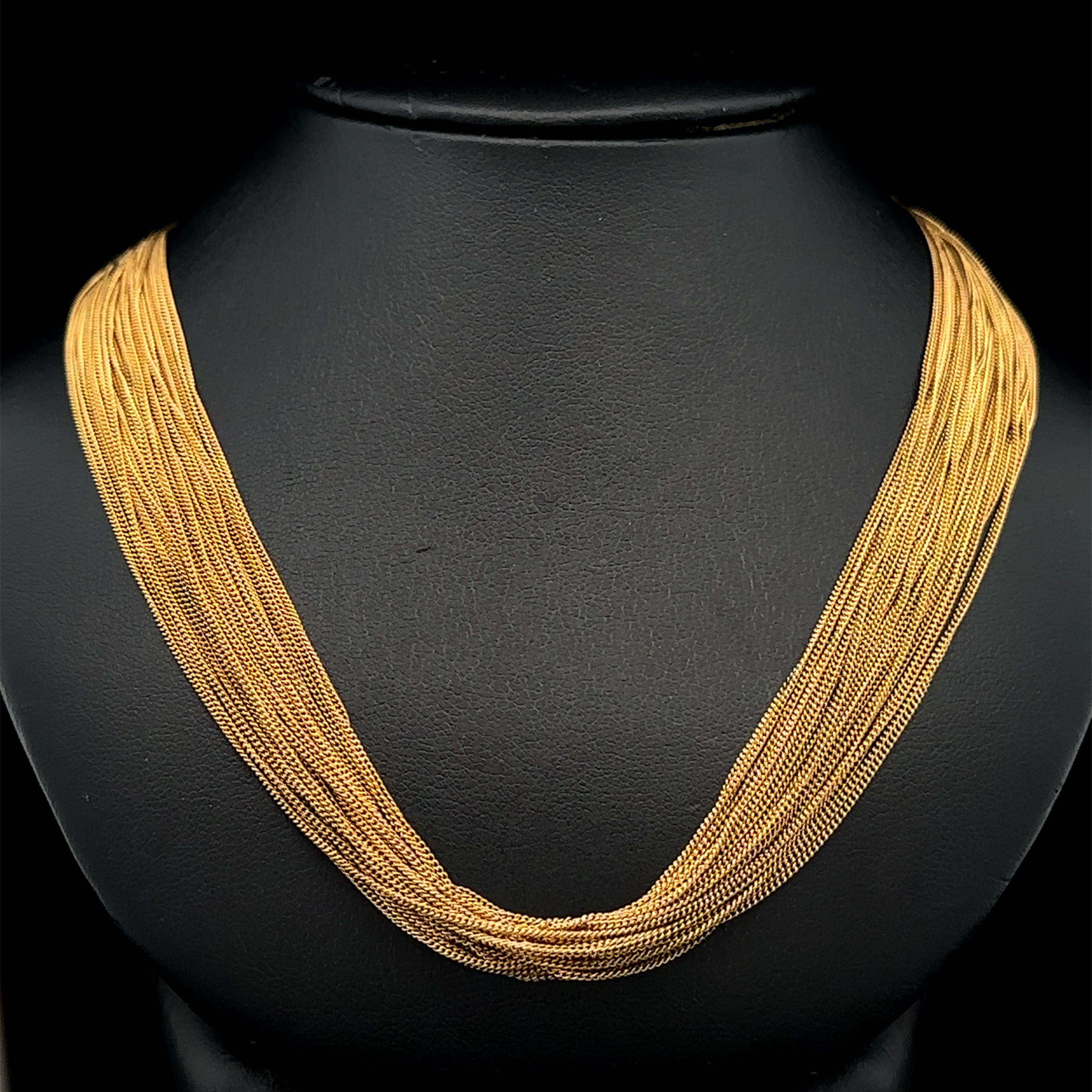Collana vintage in oro 18k con catena setosa a più maglie con chiusura rotonda in vendita 3
