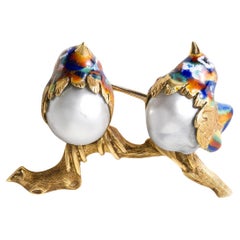 Vintage Italian 18K Lovebirds Enamel Baroque Pearl Brooch