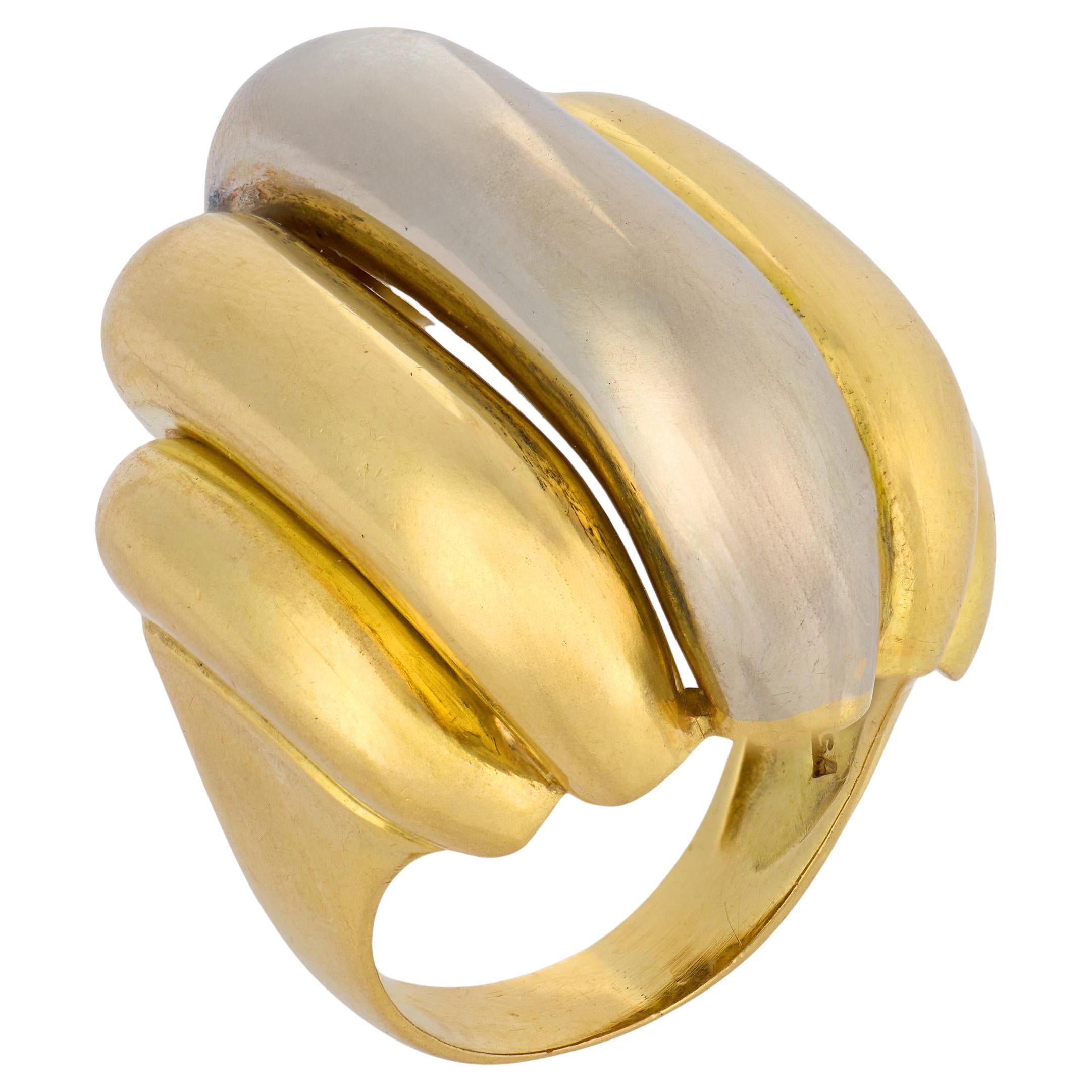 Anello cocktail italiano d
epoca in oro giallo e bianco 18 carati