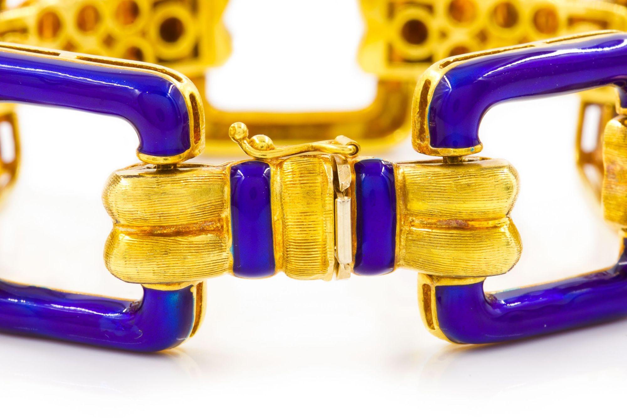 Uno-A-Erre Bracelet italien vintage en or jaune 18 carats et émail bleu cobalt Bon état - En vente à Shippensburg, PA