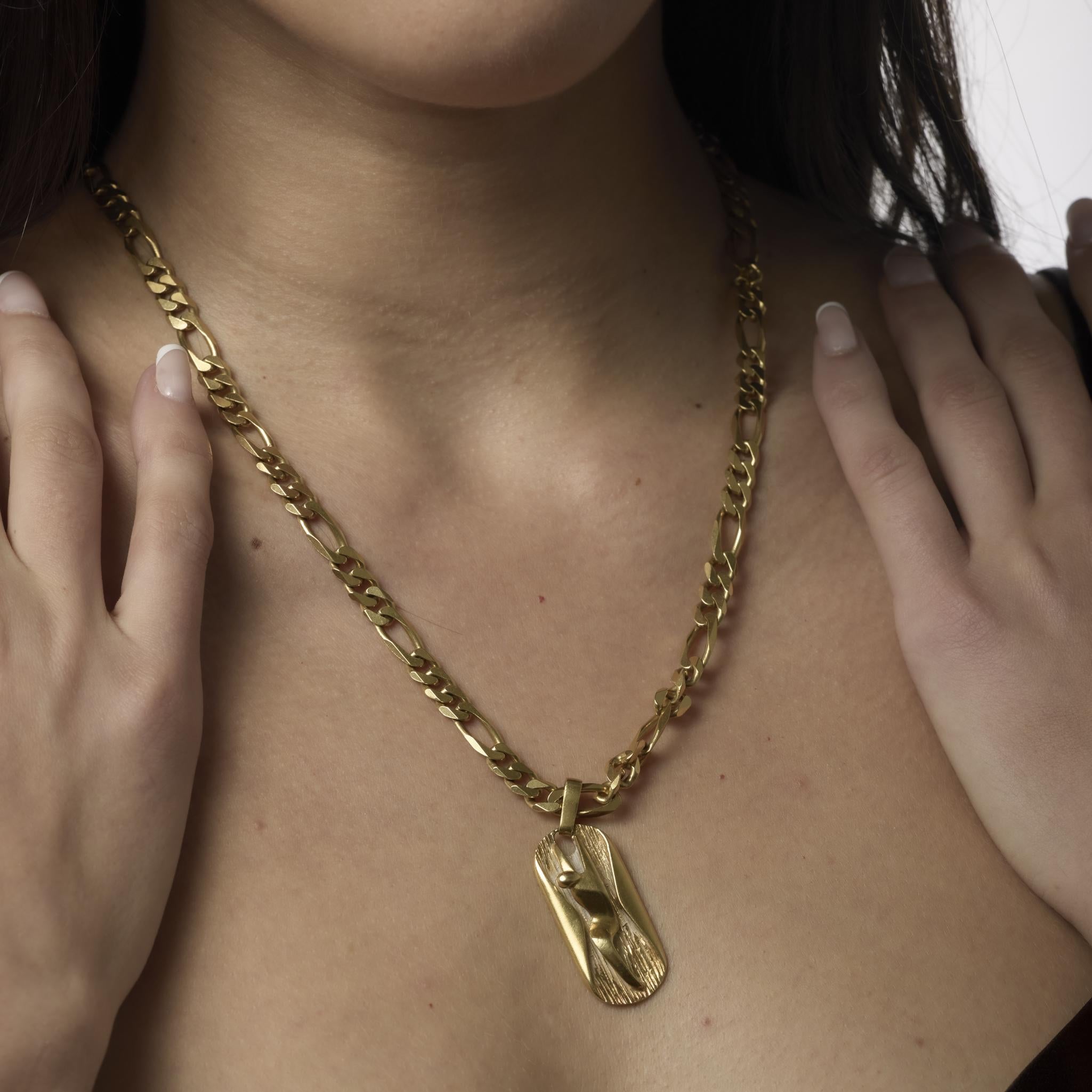 Donna Collana con ciondolo a catena in oro giallo 18 carati Vintage By in vendita