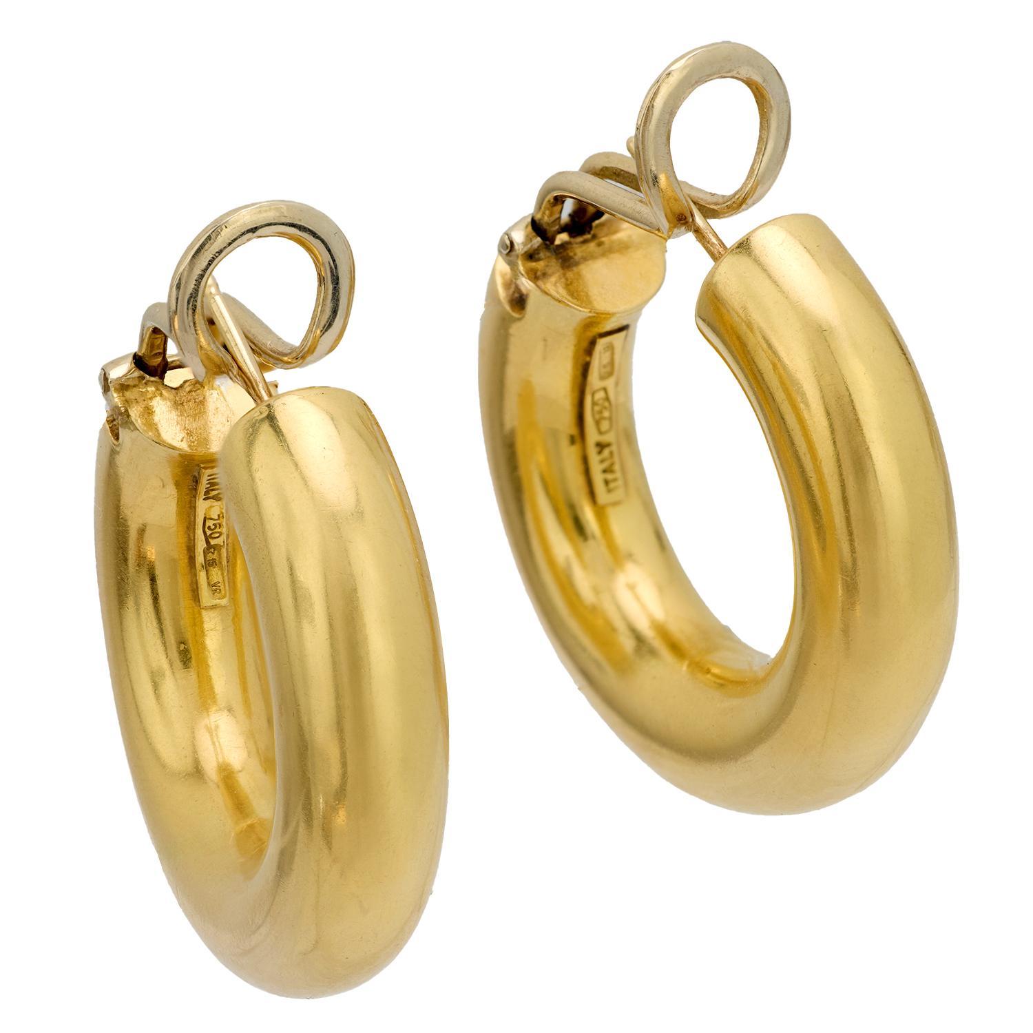 Modern Vintage Italian 18k yellow gold hoop earrings For Sale