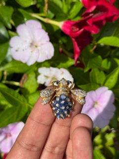 Vintage Italian 18K Yellow Gold Sapphire & Diamond Bee Brooch