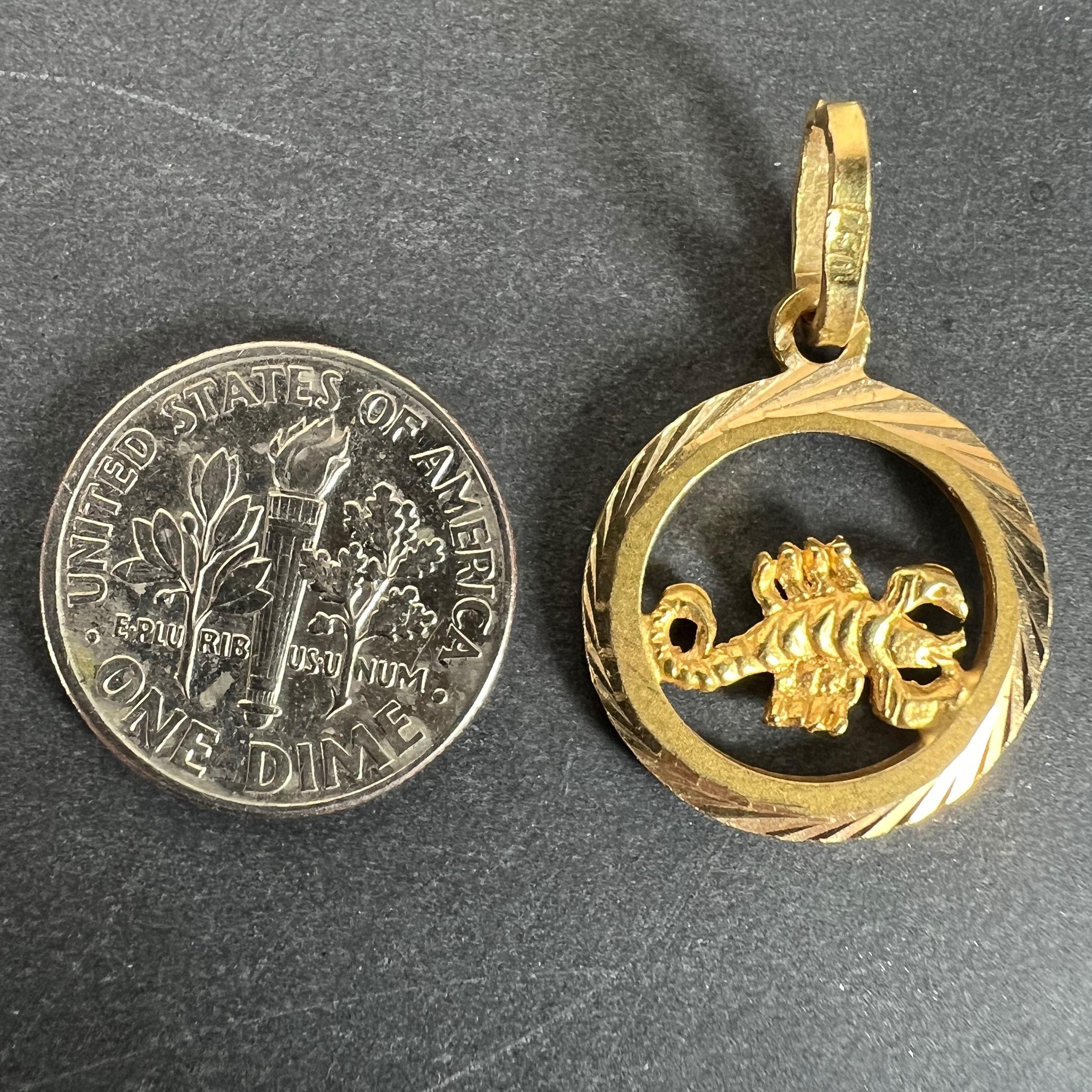 Vintage Italienisch 18K Gelbgold Skorpion Zodiac Charm Anhänger im Angebot 6