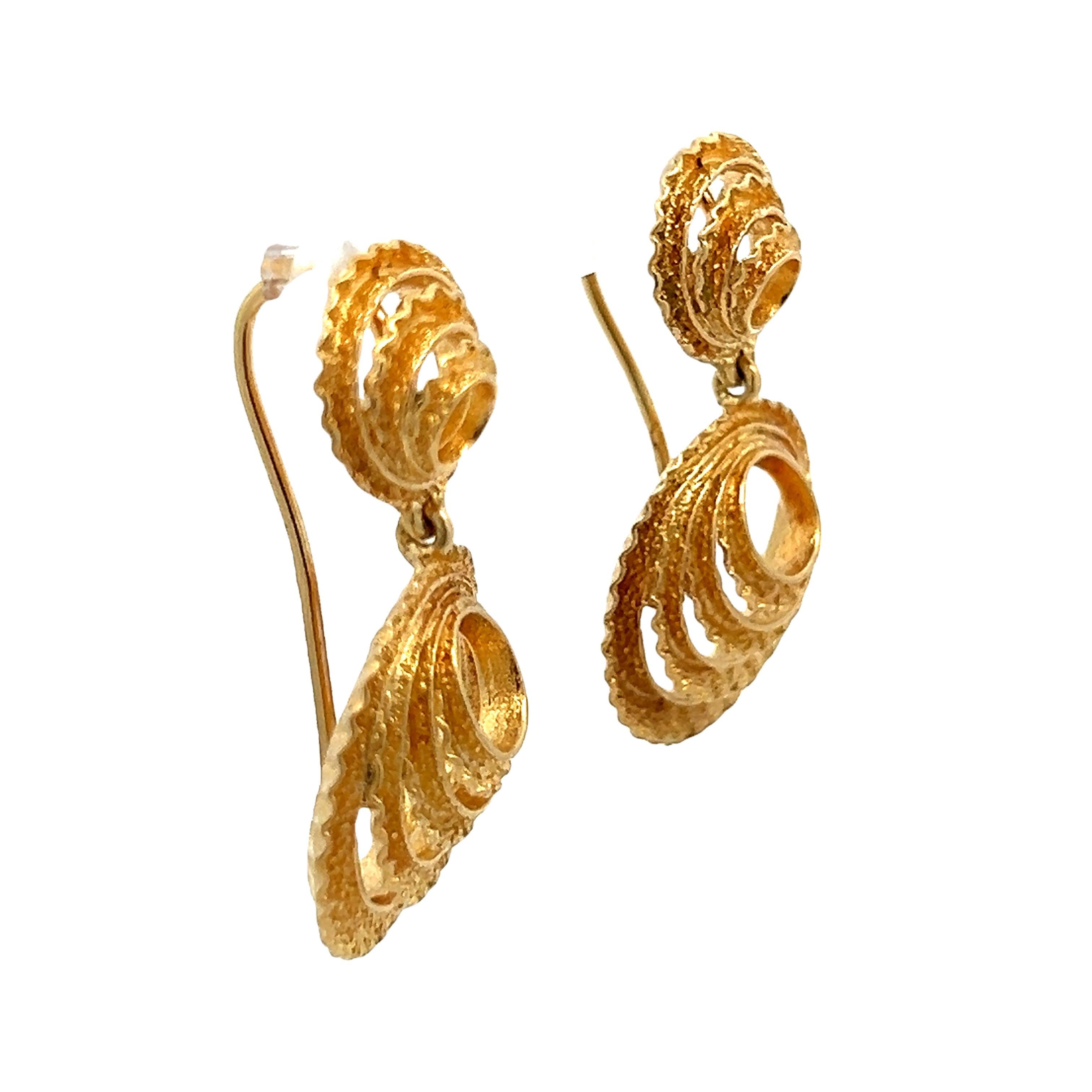 De las mujeres Pendientes de Gota Círculo Concéntrico Texturados Vintage Italianos de Oro Amarillo de 18 K en venta