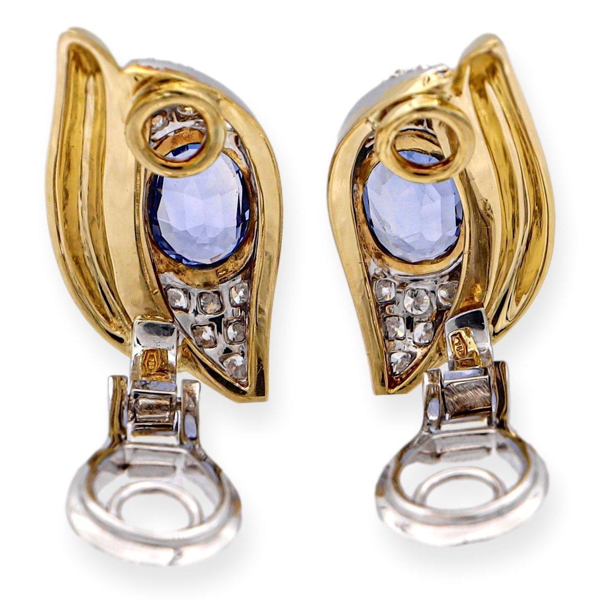 Vintage Italian 18K Yellow & White Gold Earrings w/ Burma No-Heat Blue Sapphires In Excellent Condition In New York, NY