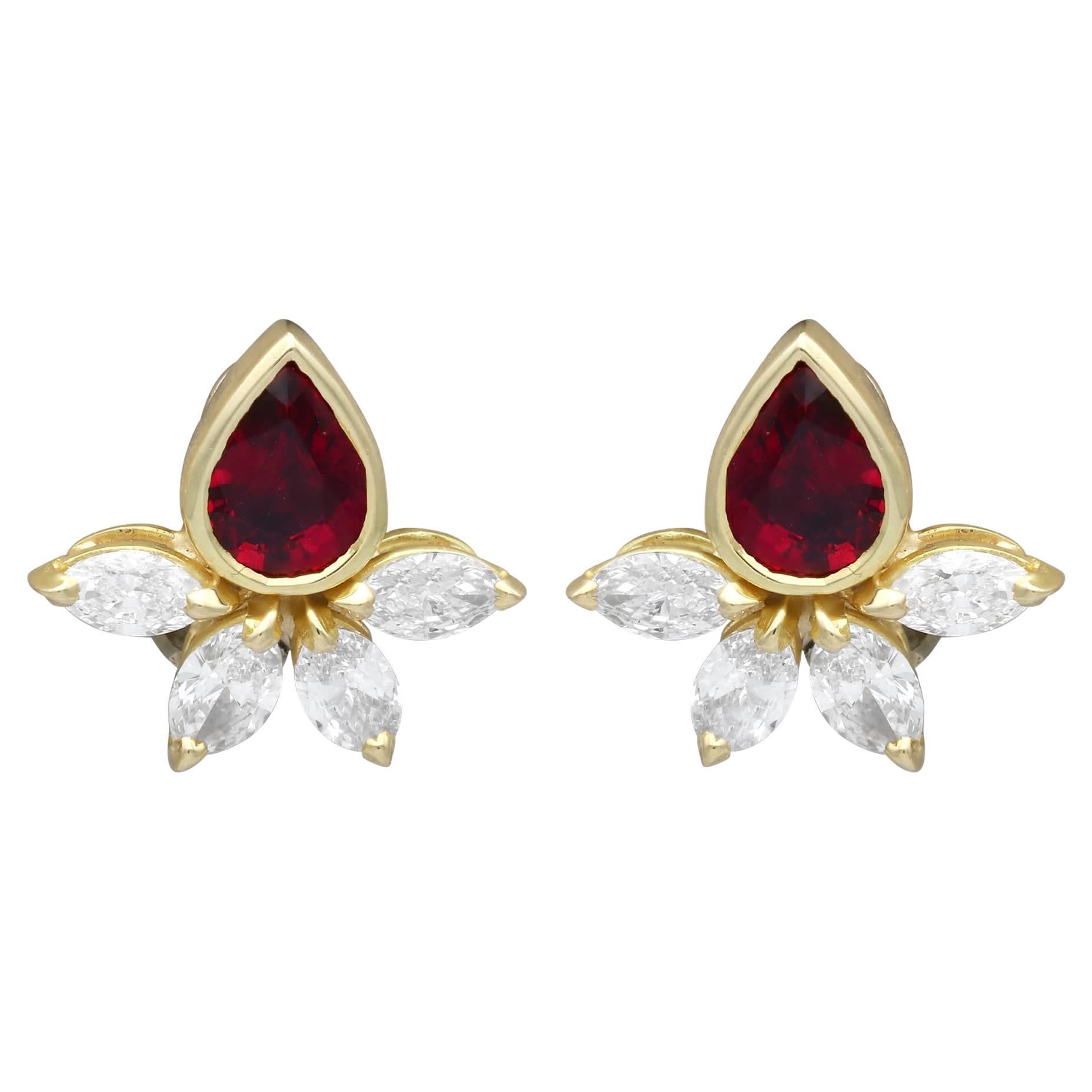 Boucles d'oreilles italiennes vintage en or jaune 18 carats avec rubis de 1,9 carat et diamants de 2,2 carats en vente