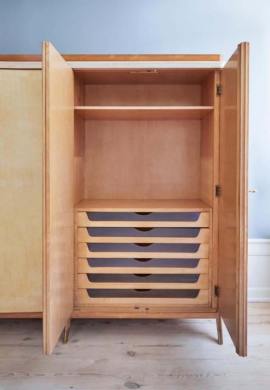 Vintage Italian 1950s Parchment Cabinet with Wooden Molding and Brass Shoes In Good Condition In Copenhagen K, DK