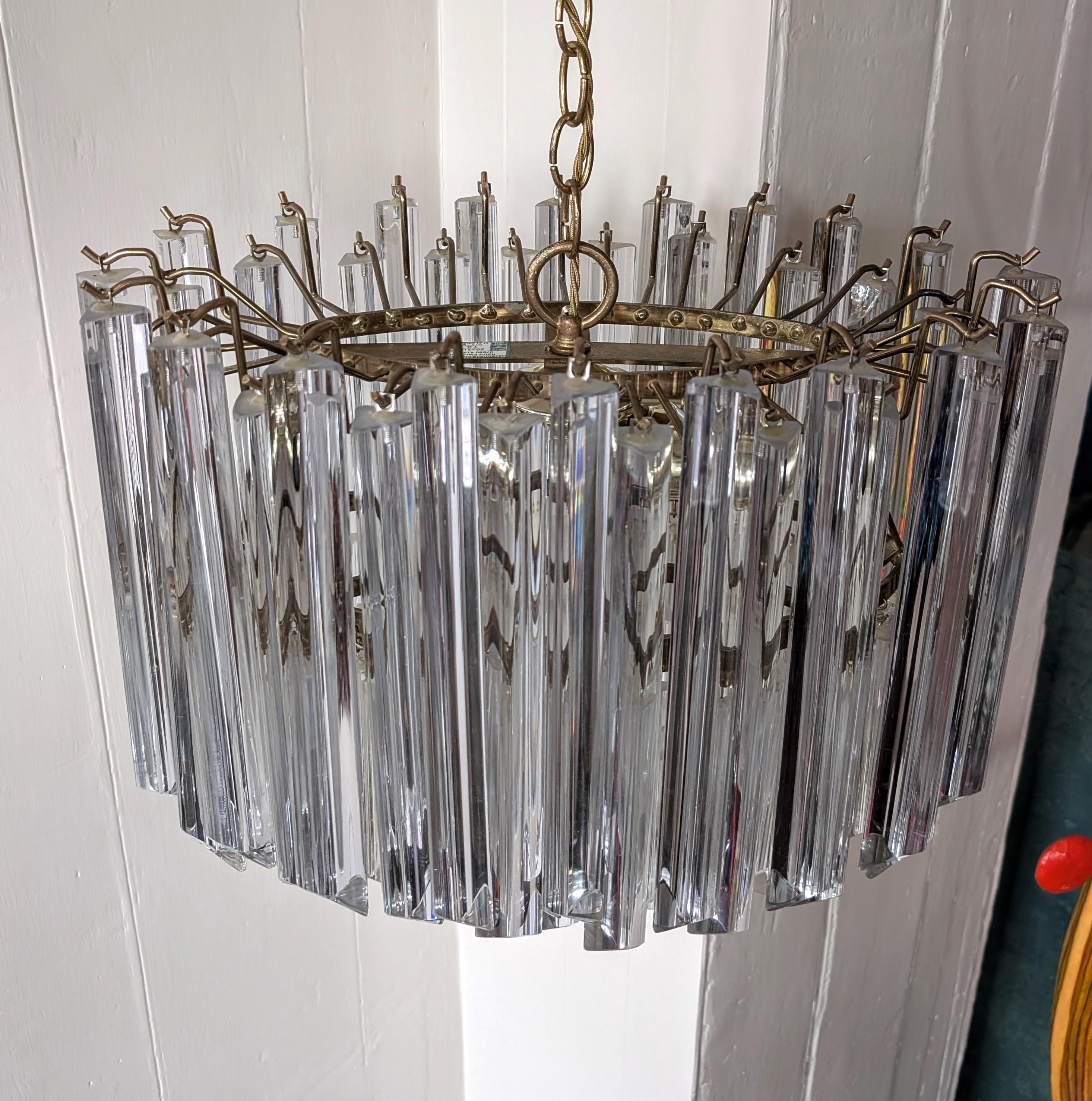 Metallo Lampadario ovale vintage in stile Venini degli anni '70, con gocce di asta triangolari in vendita