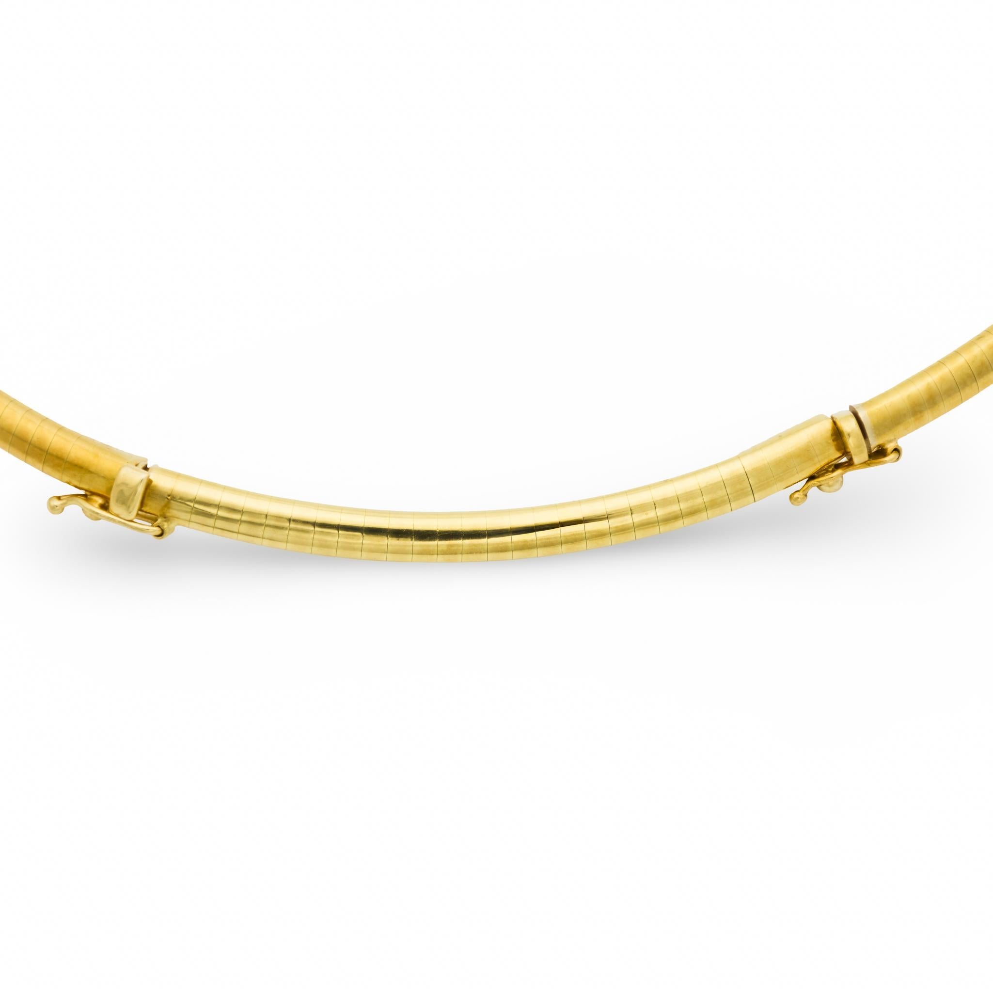 Collana girocollo regolabile in oro giallo 18k con zaffiro d'epoca italiano da 2 carati in vendita 1