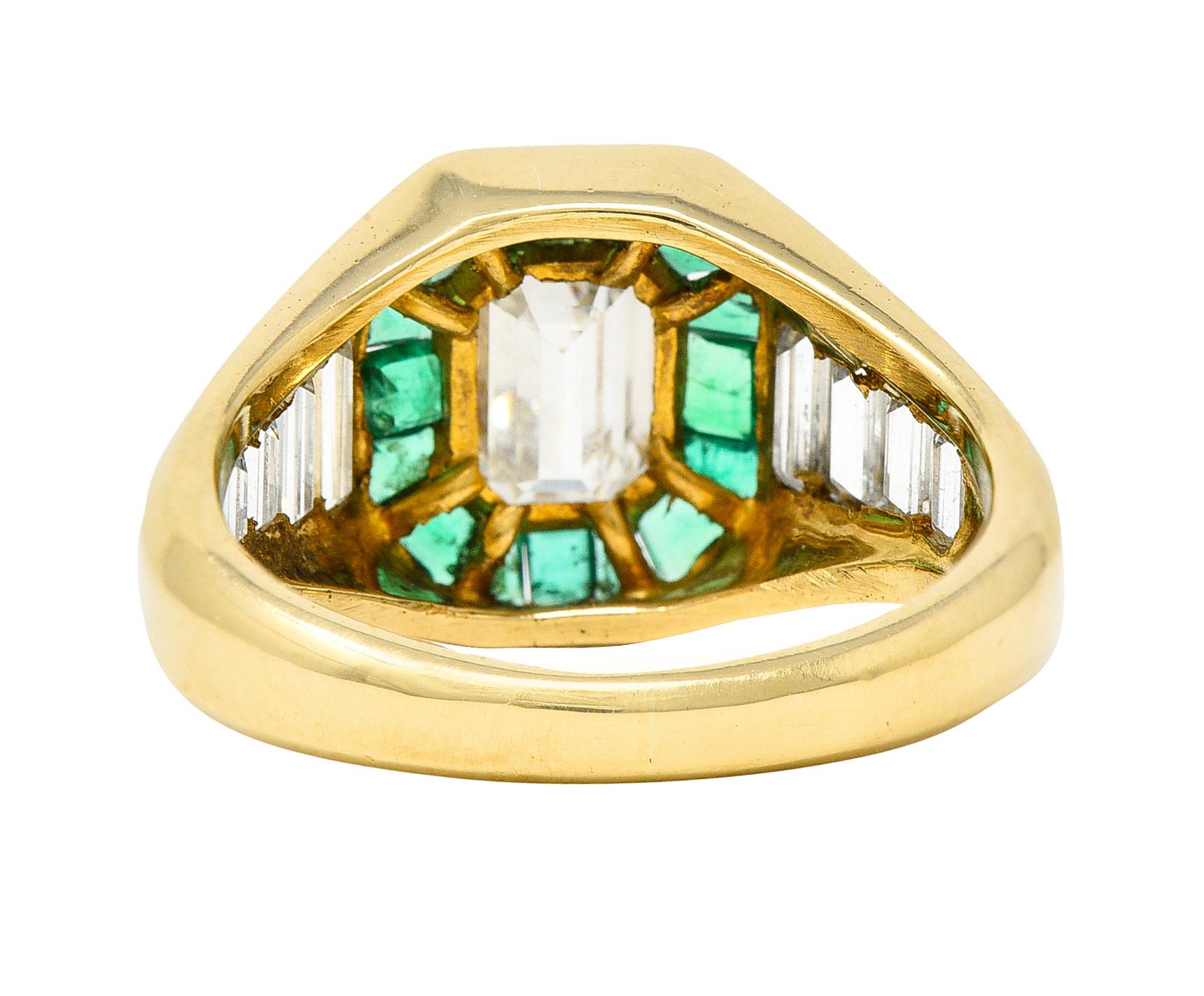 Baguette Cut Vintage Italian 2.70 Carats Diamond Emerald 18 Karat Yellow Gold Unisex Ring