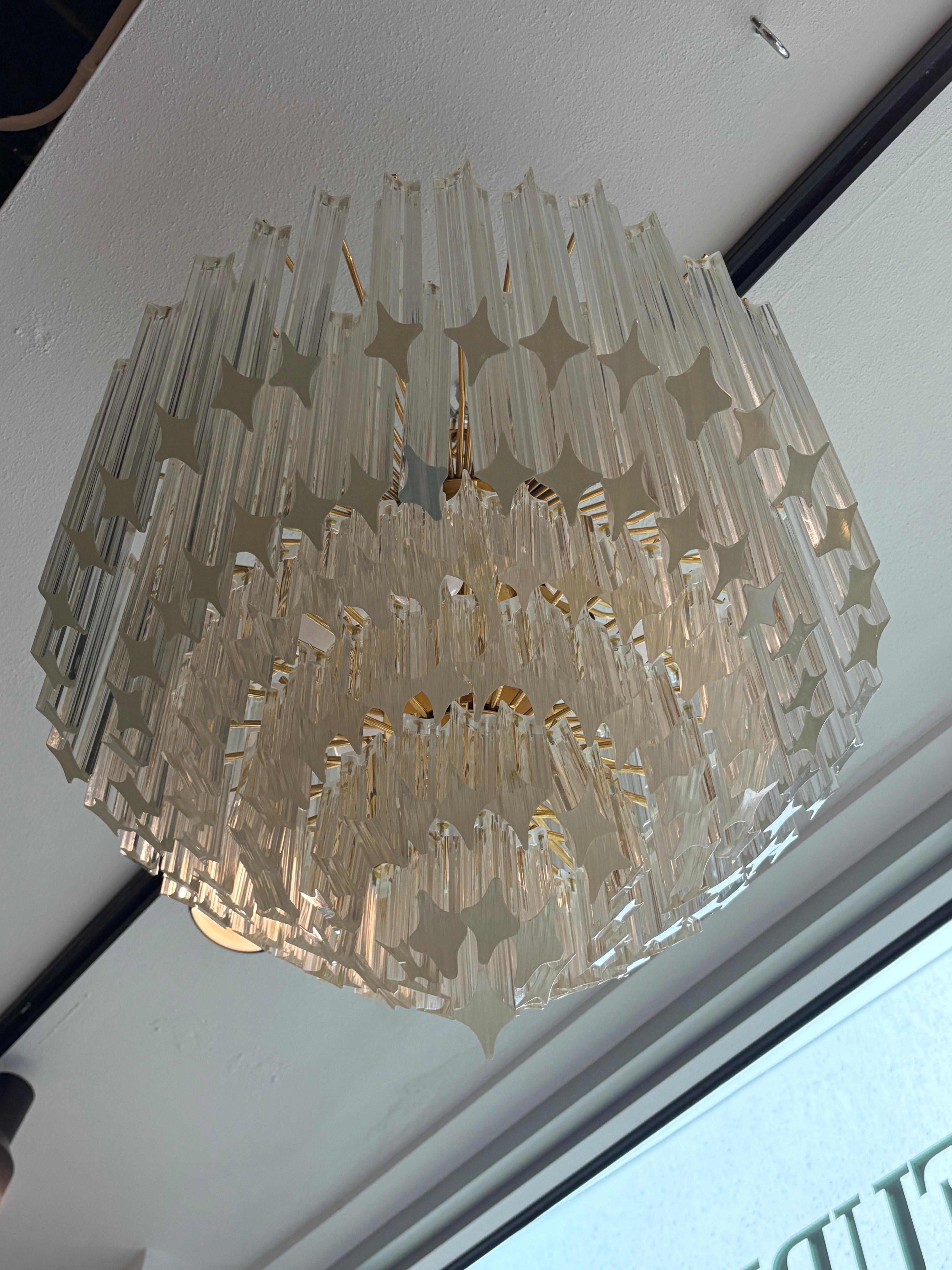 Vintage Italian 7 Tier Murano Venini Quattro Camer Glass Brass Round Chandelier (Italienisch) im Angebot