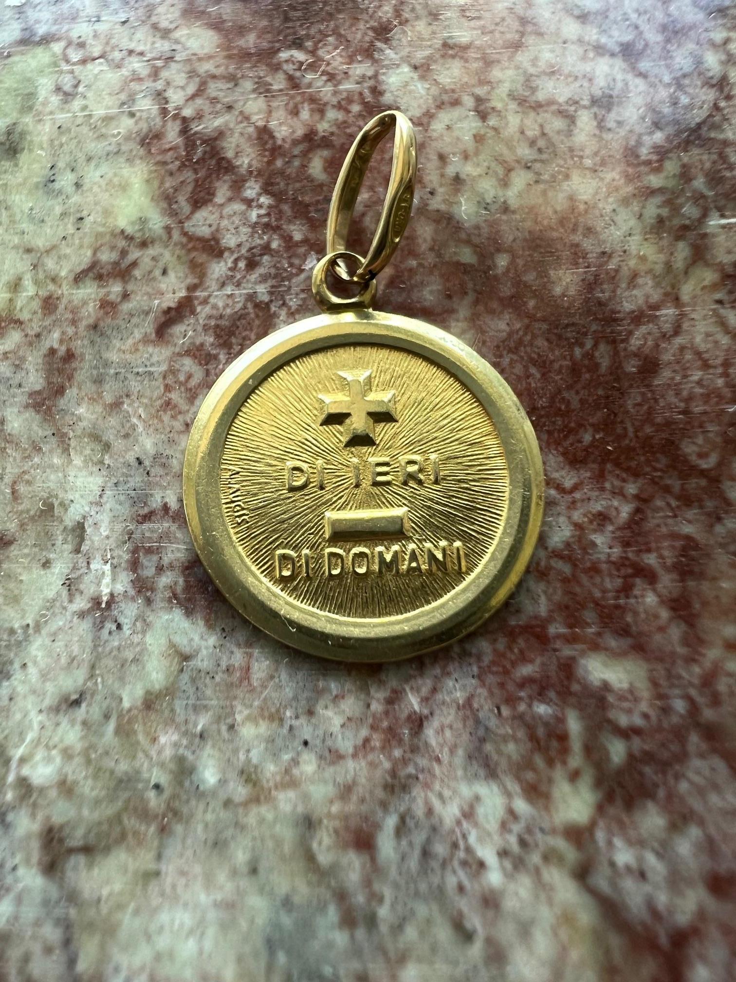 Women's or Men's Vintage Italian A. Augis 18k Gold Love Charm For Sale