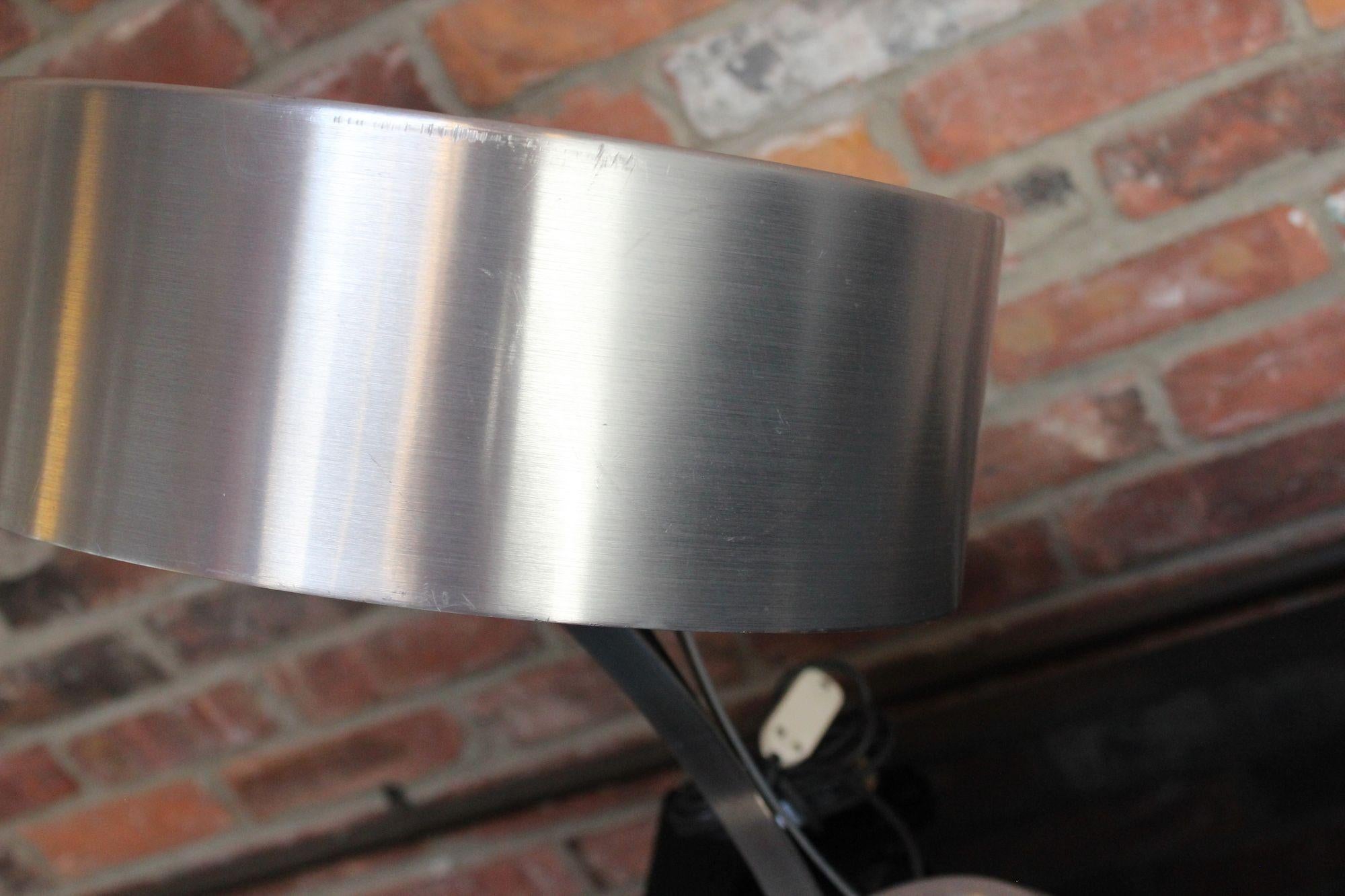 Vintage Italian Lámpara de Sobremesa Ajustable de Aluminio de Oscar Torlasco para Lumi mediados del siglo XX en venta