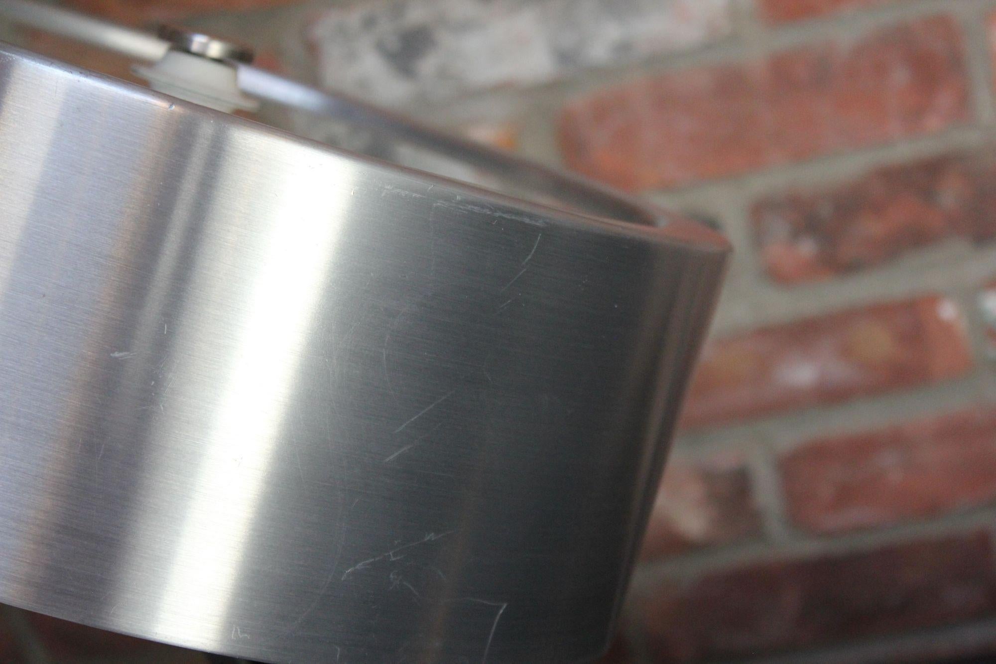 Vintage Italian Lámpara de Sobremesa Ajustable de Aluminio de Oscar Torlasco para Lumi en venta 2