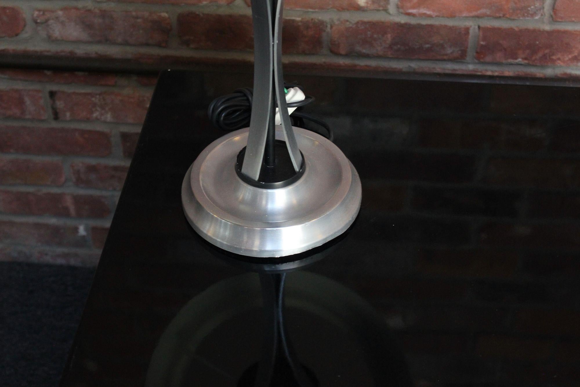 Vintage Italian Lámpara de Sobremesa Ajustable de Aluminio de Oscar Torlasco para Lumi en venta 7