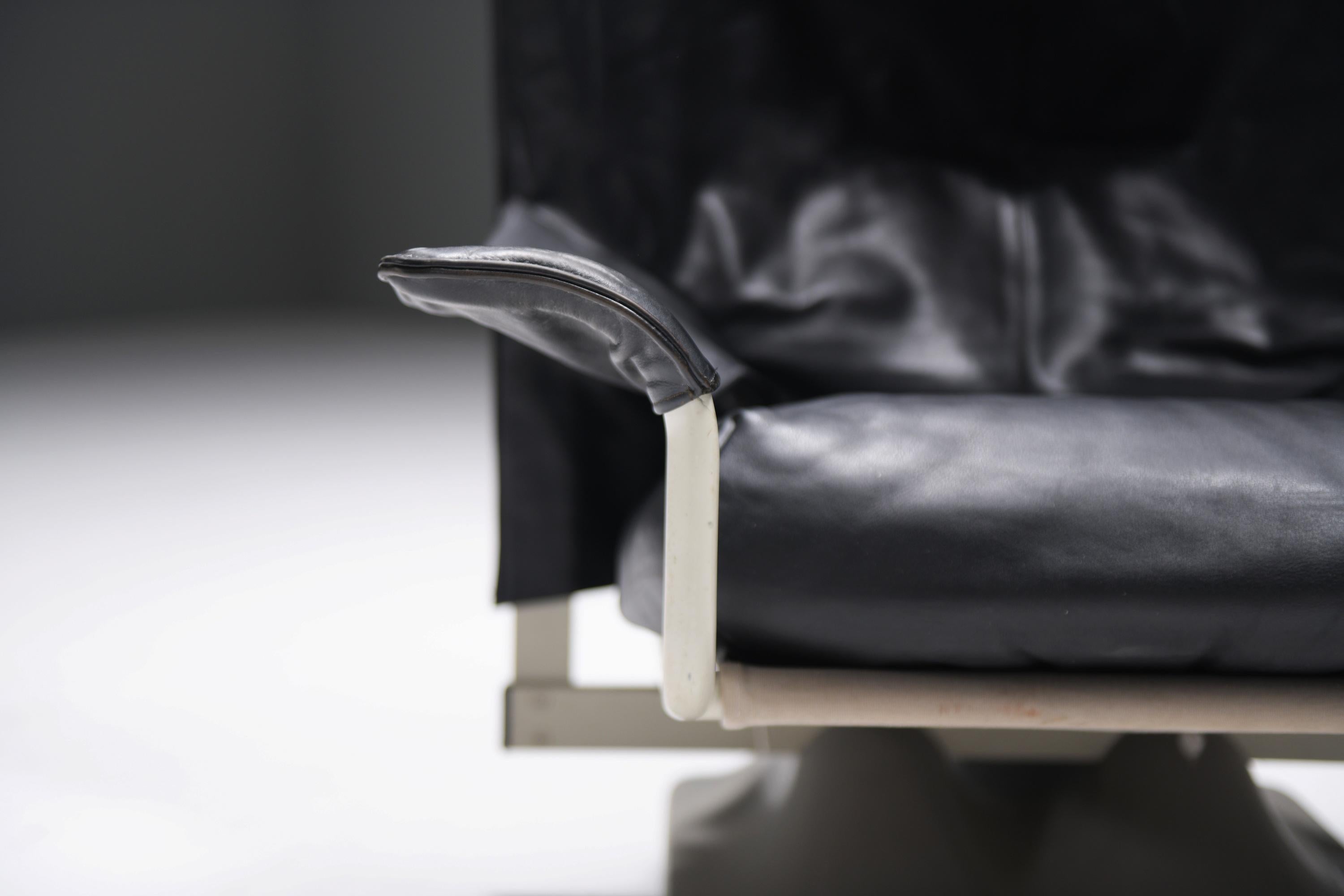 Sillón italiano vintage AEO de cuero negro de Paolo Deganello - Cassina en venta 2