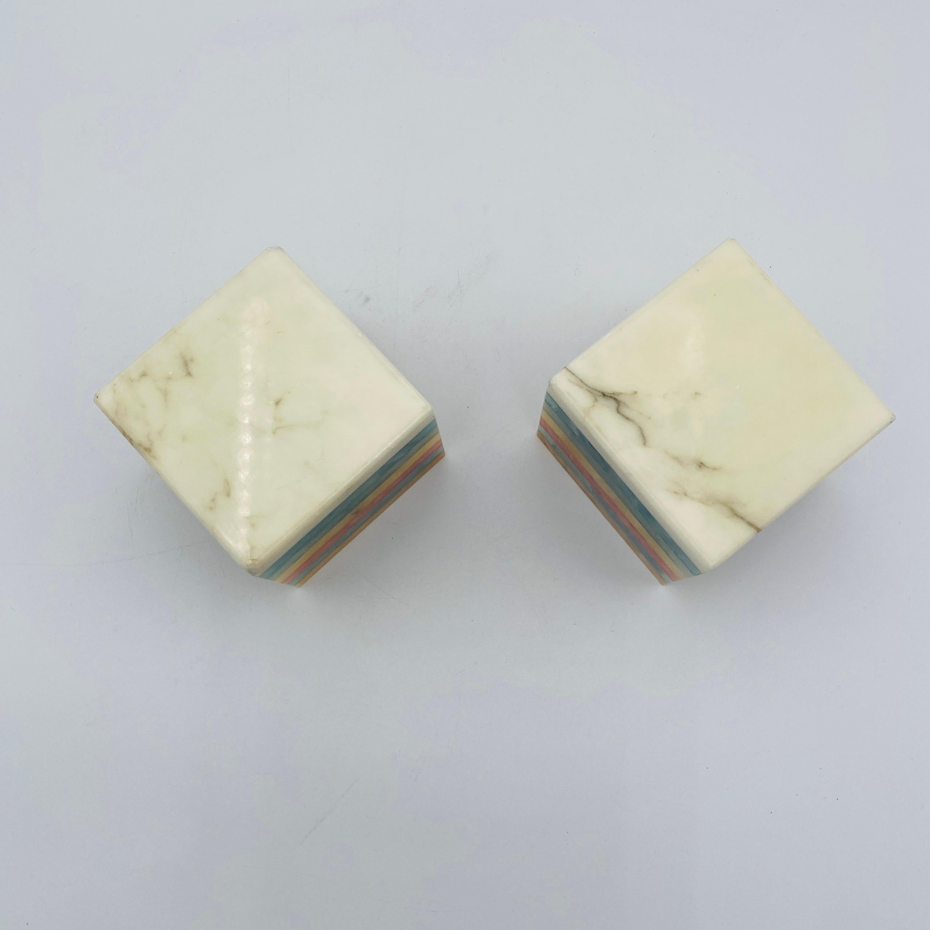 Mid-Century moderno Fermalibri vintage in alabastro italiano della metà del XX secolo in vendita