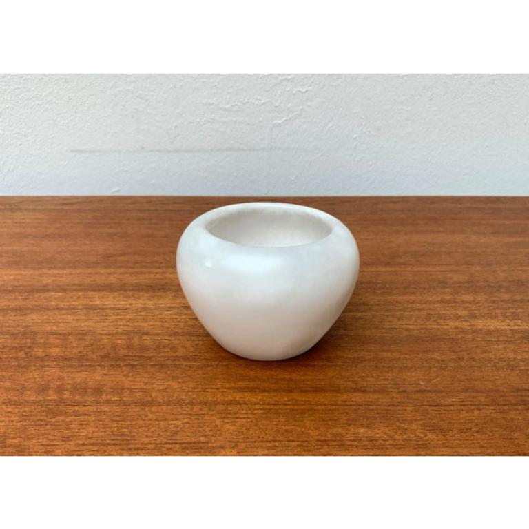 Italienische Schale aus Alabaster, 1970er Jahre im Angebot 8