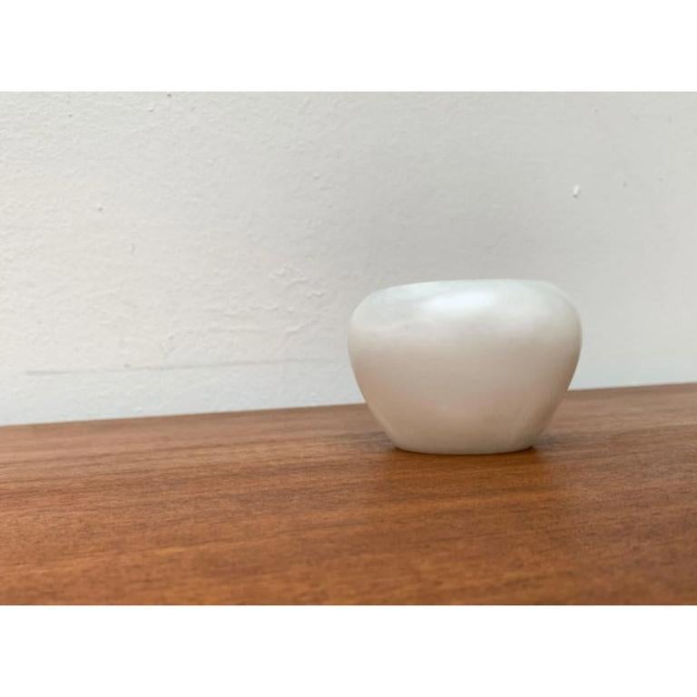 Italienische Schale aus Alabaster, 1970er Jahre im Angebot 2