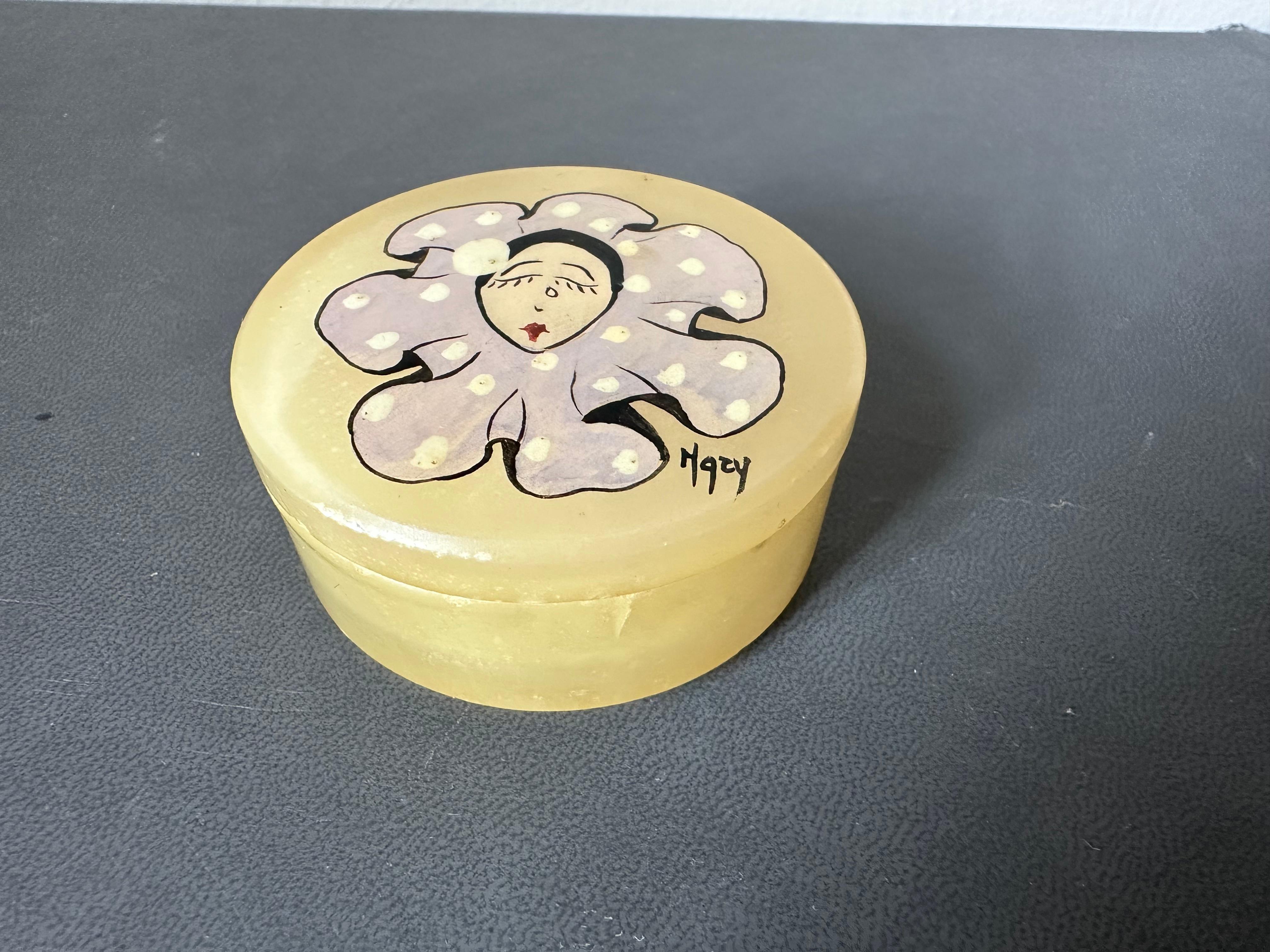 Mid-Century moderno Portapillole italiano d'epoca in alabastro con motivo arlecchino di Oscar VITA in vendita