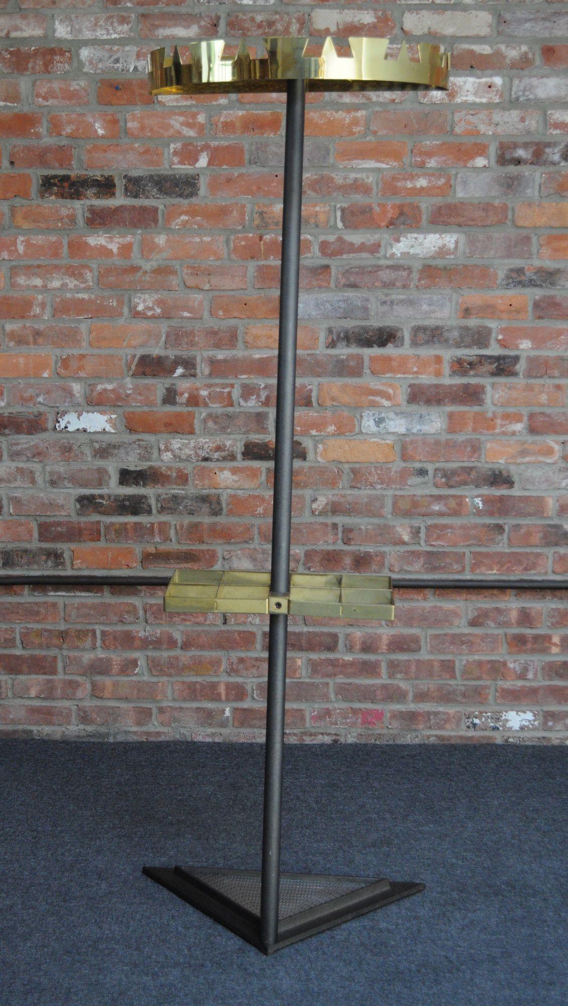 Vintage Italian Angled Coat Rack with Umbrella Stand in Painted Steel and Brass In Good Condition For Sale In Brooklyn, NY
