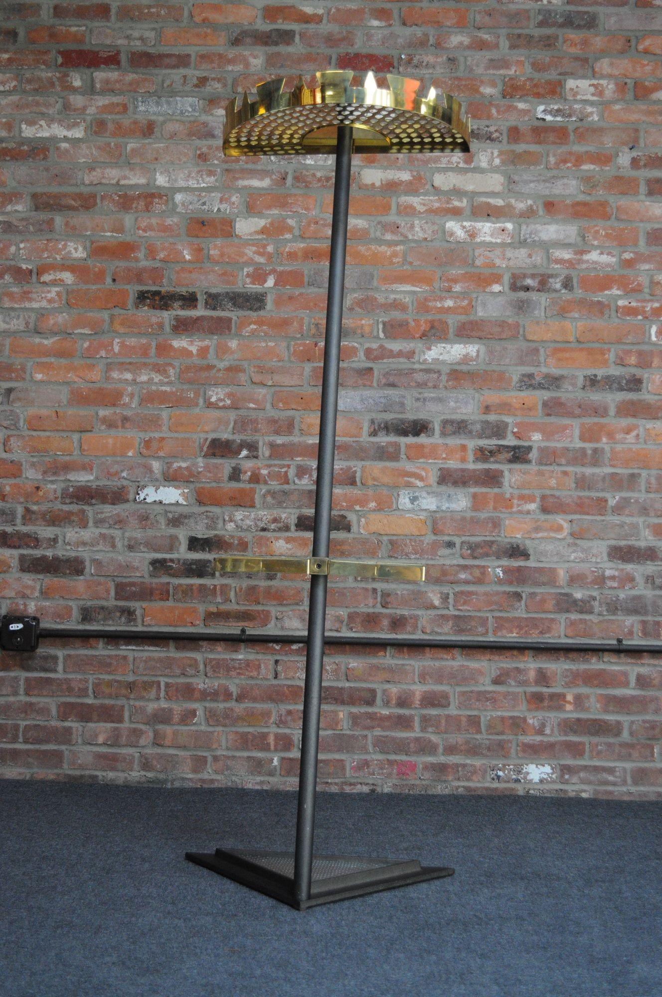 Late 20th Century Vintage Italian Angled Coat Rack with Umbrella Stand in Painted Steel and Brass For Sale