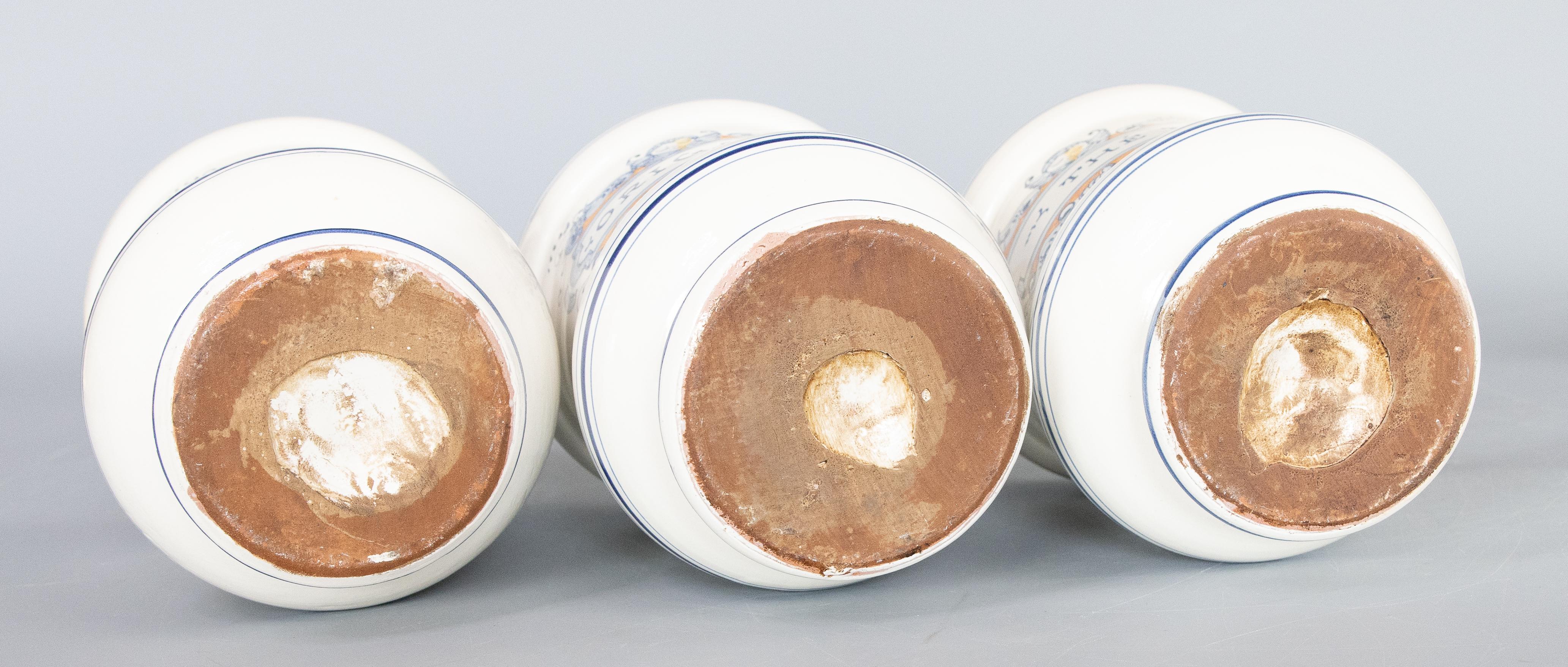 Ensemble de 3 pots d'apothicaire italiens à couvercle, vers 1930 en vente 6
