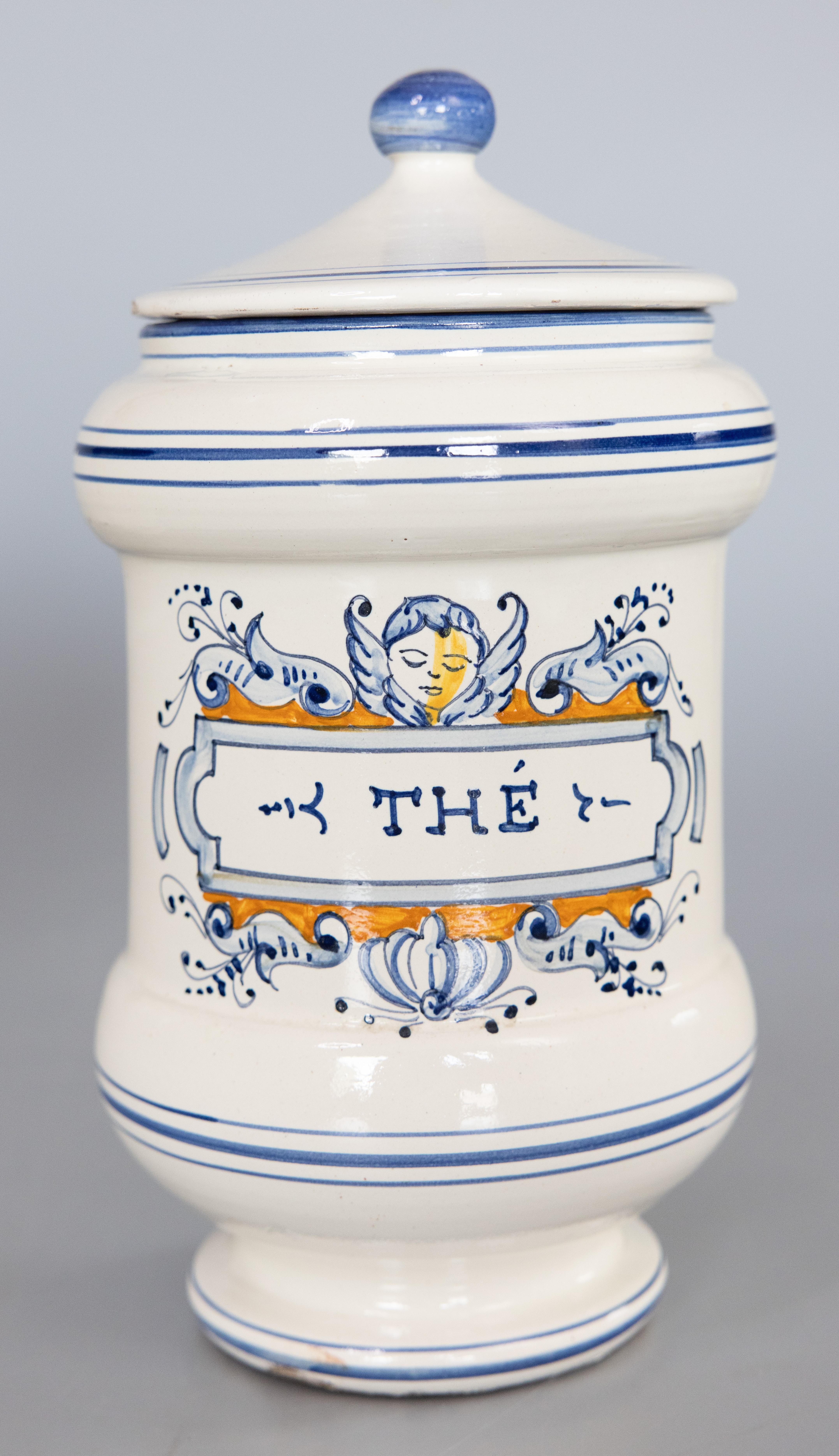 Milieu du XXe siècle Ensemble de 3 pots d'apothicaire italiens à couvercle, vers 1930 en vente