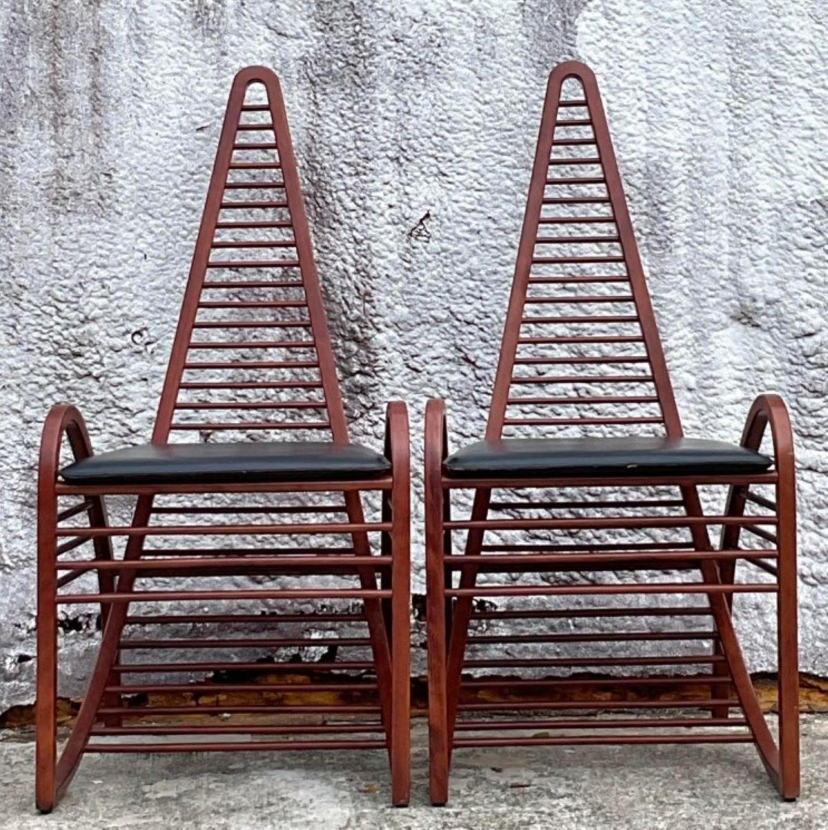 Introduce an air of Italian sophistication to your space with these Vintage Italian Architectural Chairs inspired by the iconic designs of Gio Ponti. These chairs feature sleek, angular frames and a beautifully balanced silhouette, capturing Ponti’s