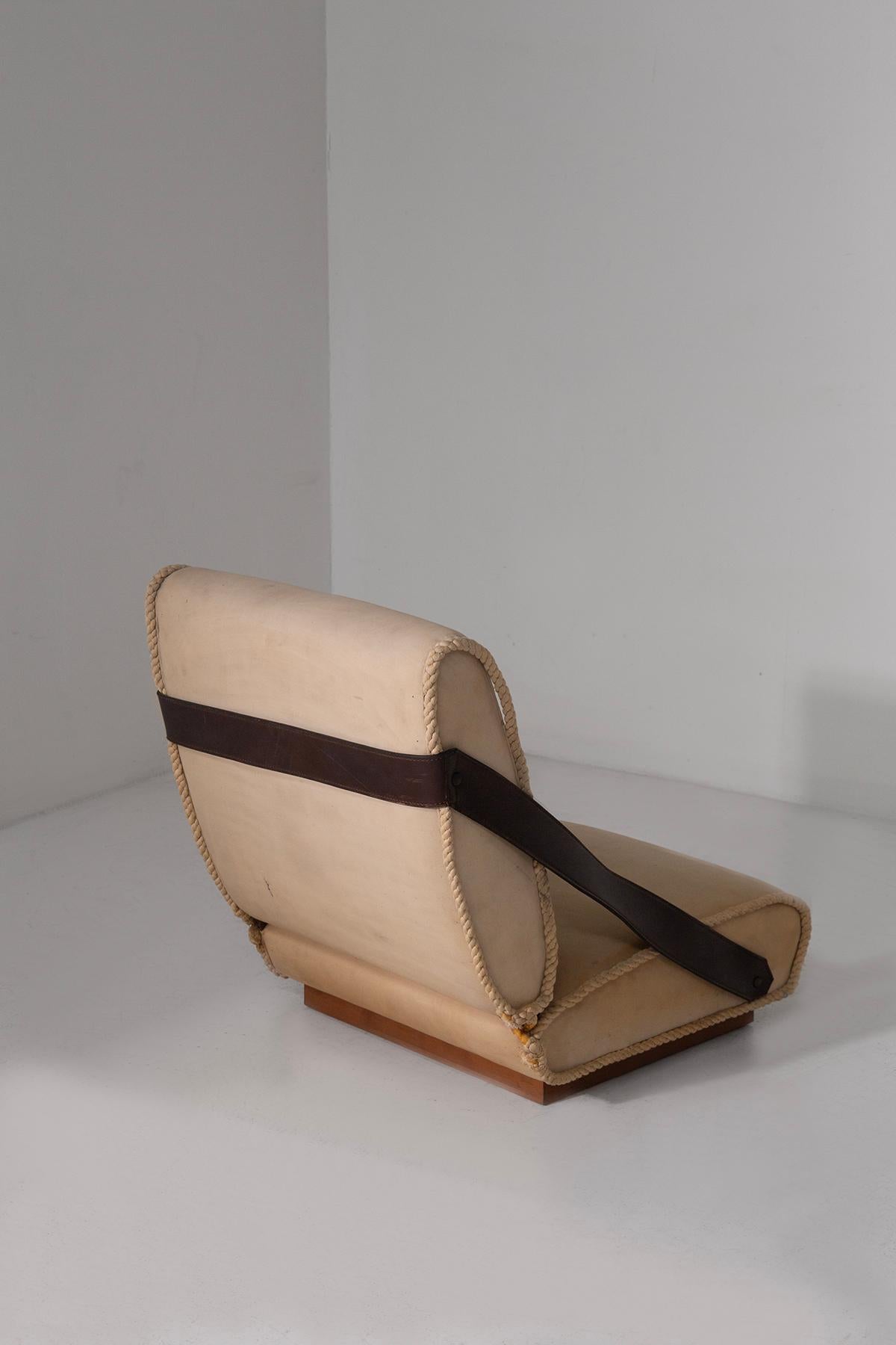 Vintage italian armchair in stile Gio Ponti in original fabric in vendita 2