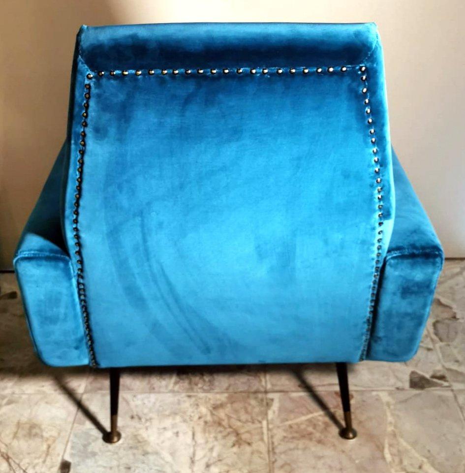 Vintage Italian Armchair Upholstered and Covered in Velvet Ottanio Color For Sale 4