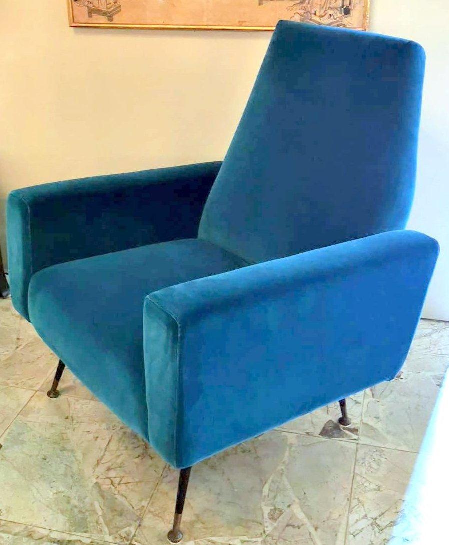 Other Vintage Italian Armchair Upholstered and Covered in Velvet Ottanio Color For Sale