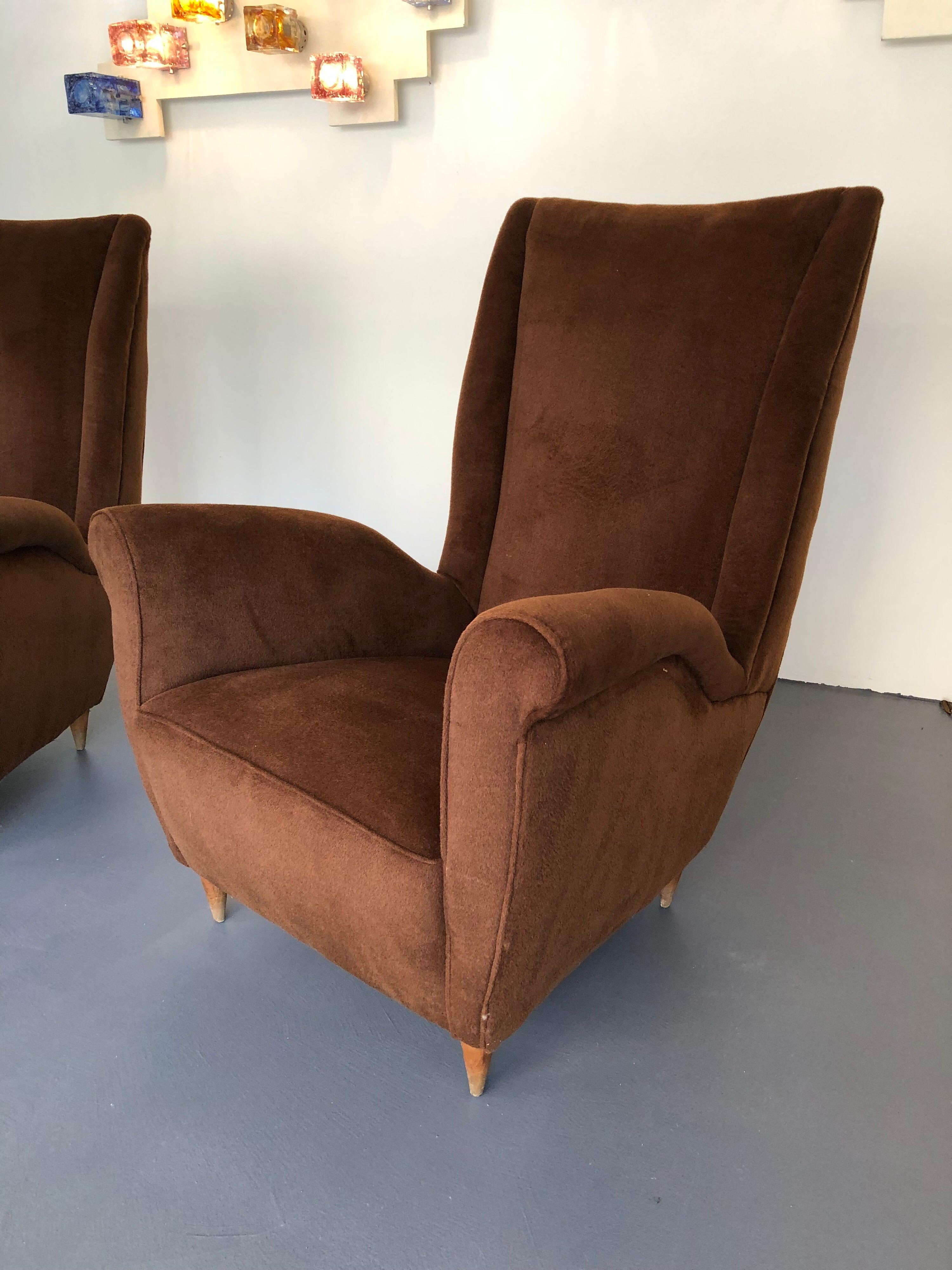 Brown velvet Vintage Italian Armchairs by Gio Ponti, 1950s, Set of 2 For Sale 5