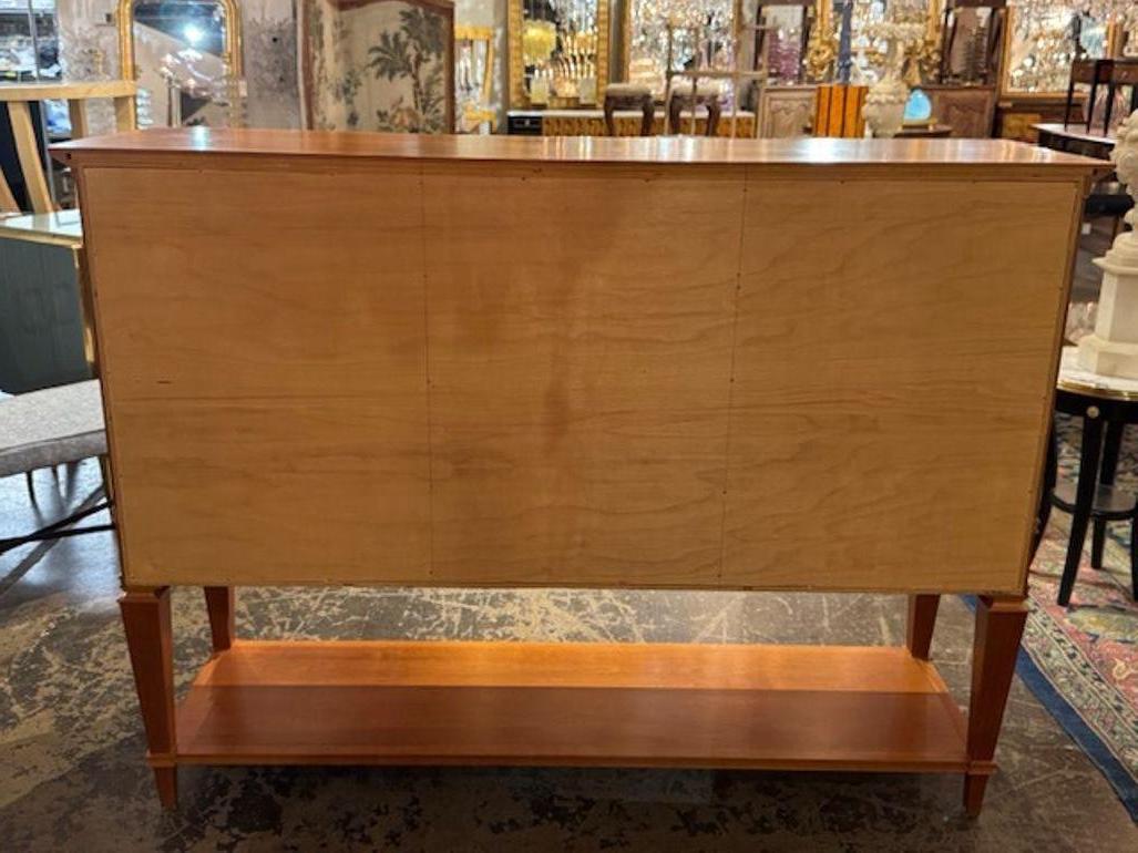 Vintage Italian Art Deco Design Bookmatched Cherrywood Cabinet In Good Condition For Sale In Dallas, TX