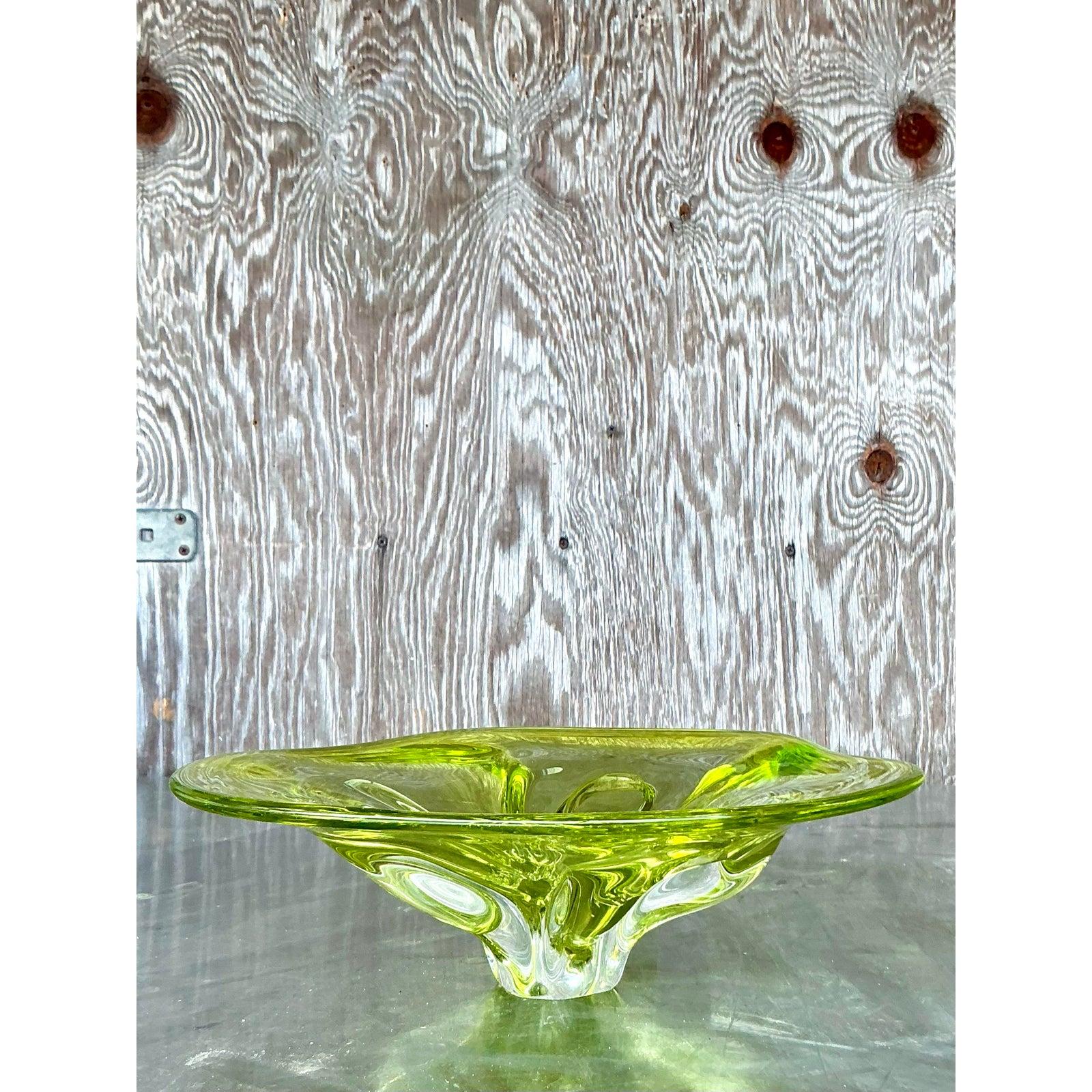 Vintage Italian Art Glass Bowl After Murano In Good Condition For Sale In West Palm Beach, FL