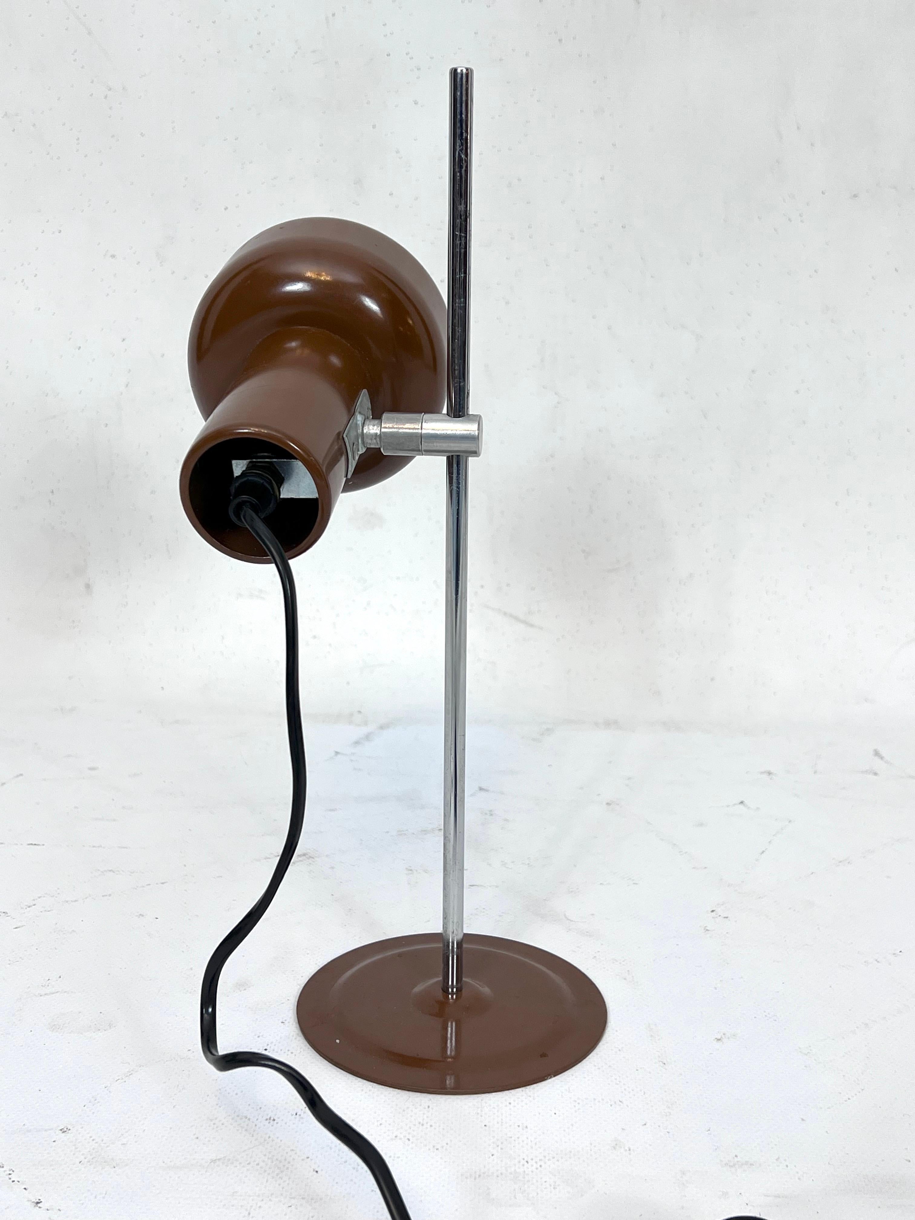 20ième siècle Lampe de bureau italienne vintage articulée en métal, années 70 en vente