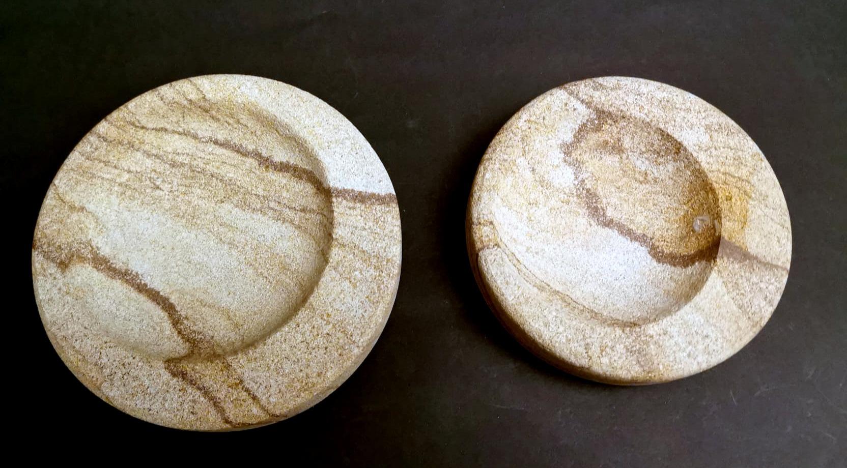 Hand-Crafted Vintage Italian Ashtray Pair Made in Santafiora Stone For Sale