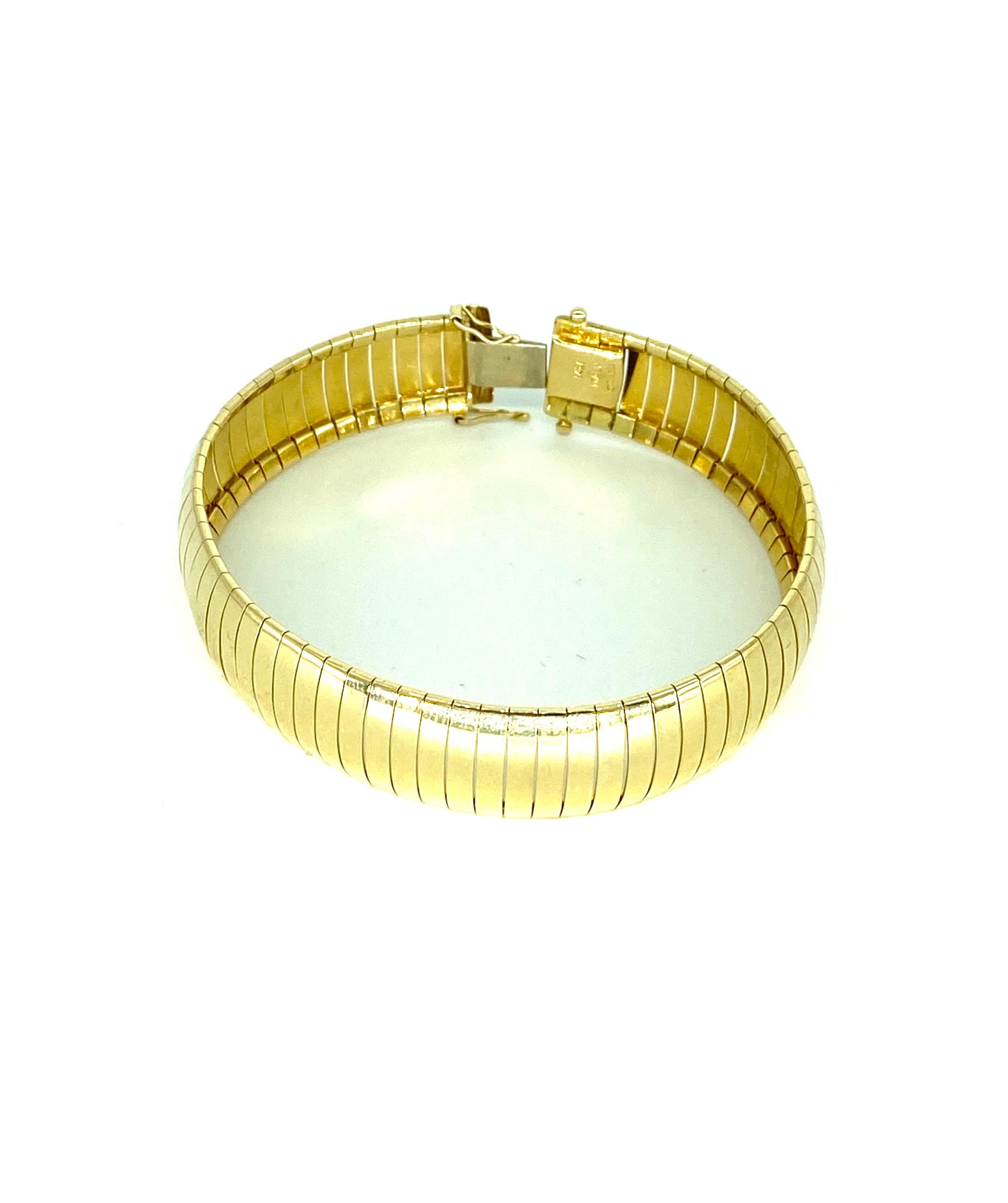 Italienisches Aurafin Breites gegliedertes Gliederarmband 14k Gold im Angebot 1