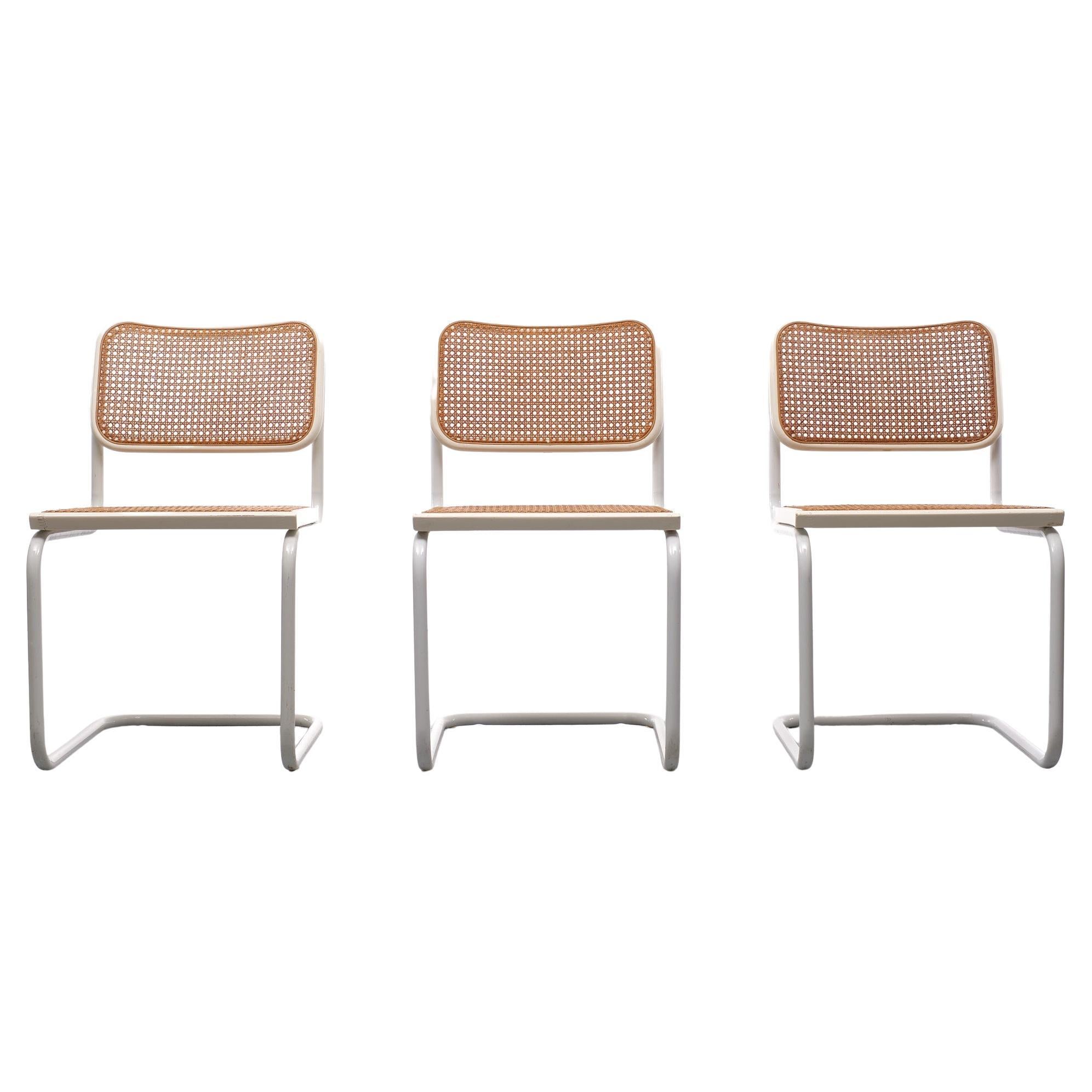 Three B40 cantilever chairs. Original in white, iconic design by marcel breuer these examples are marked ''made in Italy''. 1970s. 
 Good vintage condition. Good seating comfort.
 