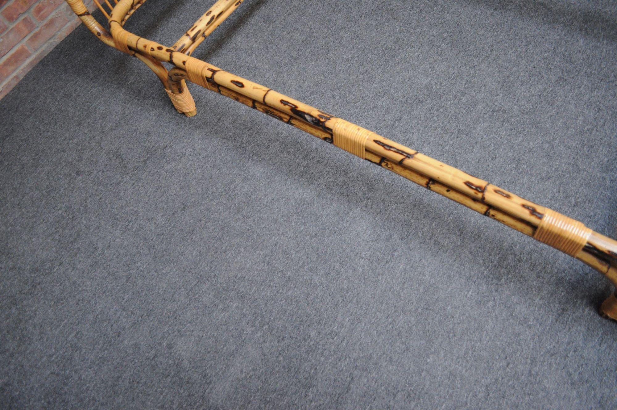 Vintage Italian Bamboo and Rattan Daybed by Tito Agnoli for Bonacina 4