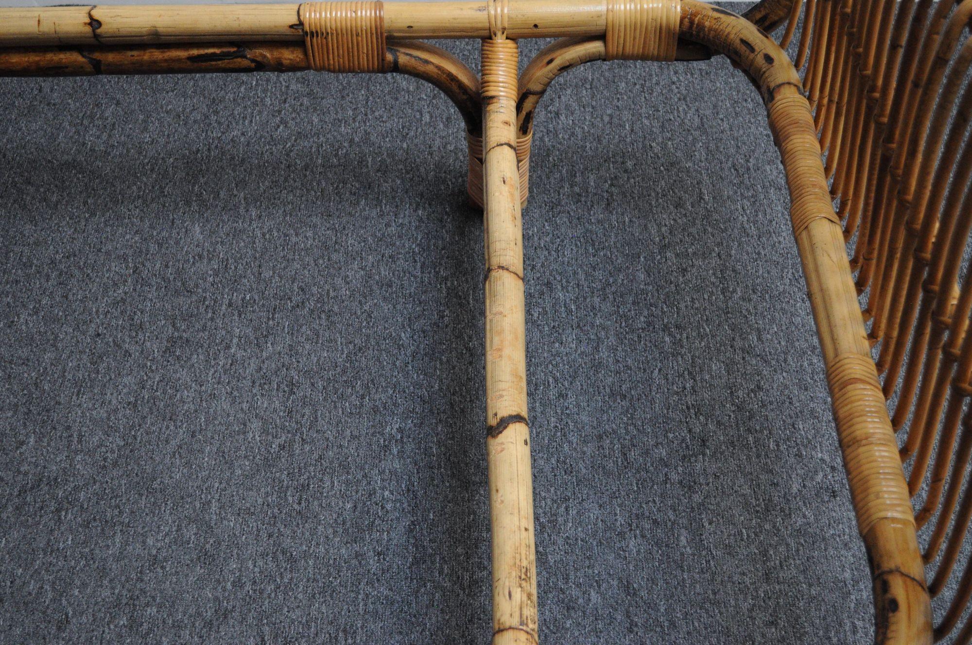 Vintage Italian Bamboo and Rattan Daybed by Tito Agnoli for Bonacina 7