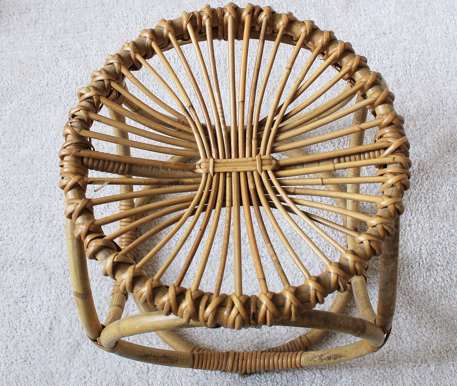 Italienischer Hocker aus Bambus und Korbgeflecht von Bonacina:: 1950er Jahre (20. Jahrhundert)
