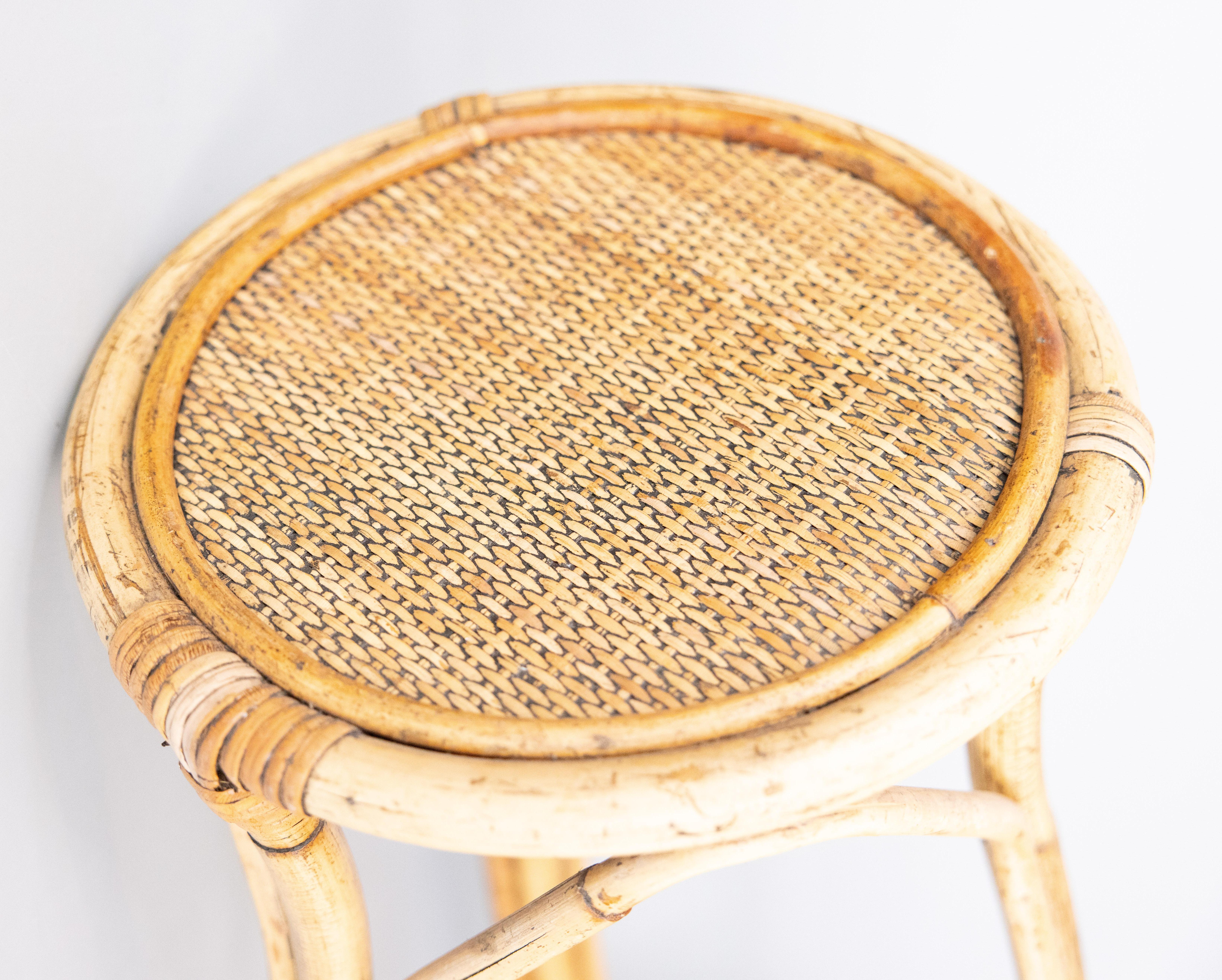 Vintage Italian Bamboo & Rattan 2 Tier Pedestal Display Plant Stand, ca. 1960 (Italienisch) im Angebot