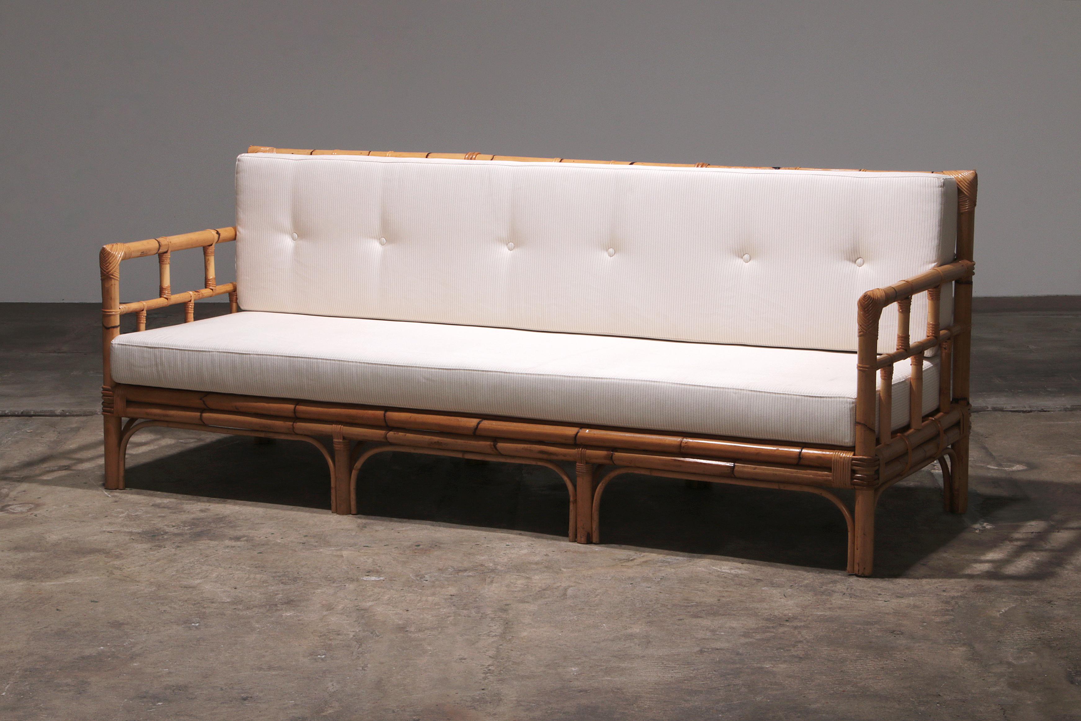 Bohemian Vintage Italian Bamboo Sofa with Cushions from the 1970s For Sale