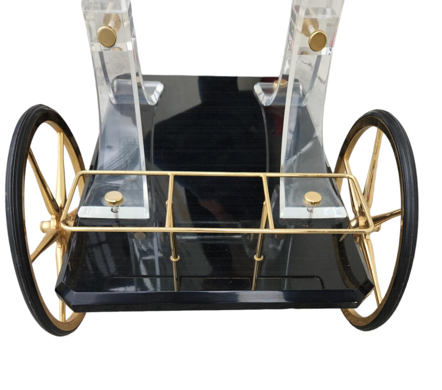 Mid-Century Modern Vintage Italian Bar Cart For Sale