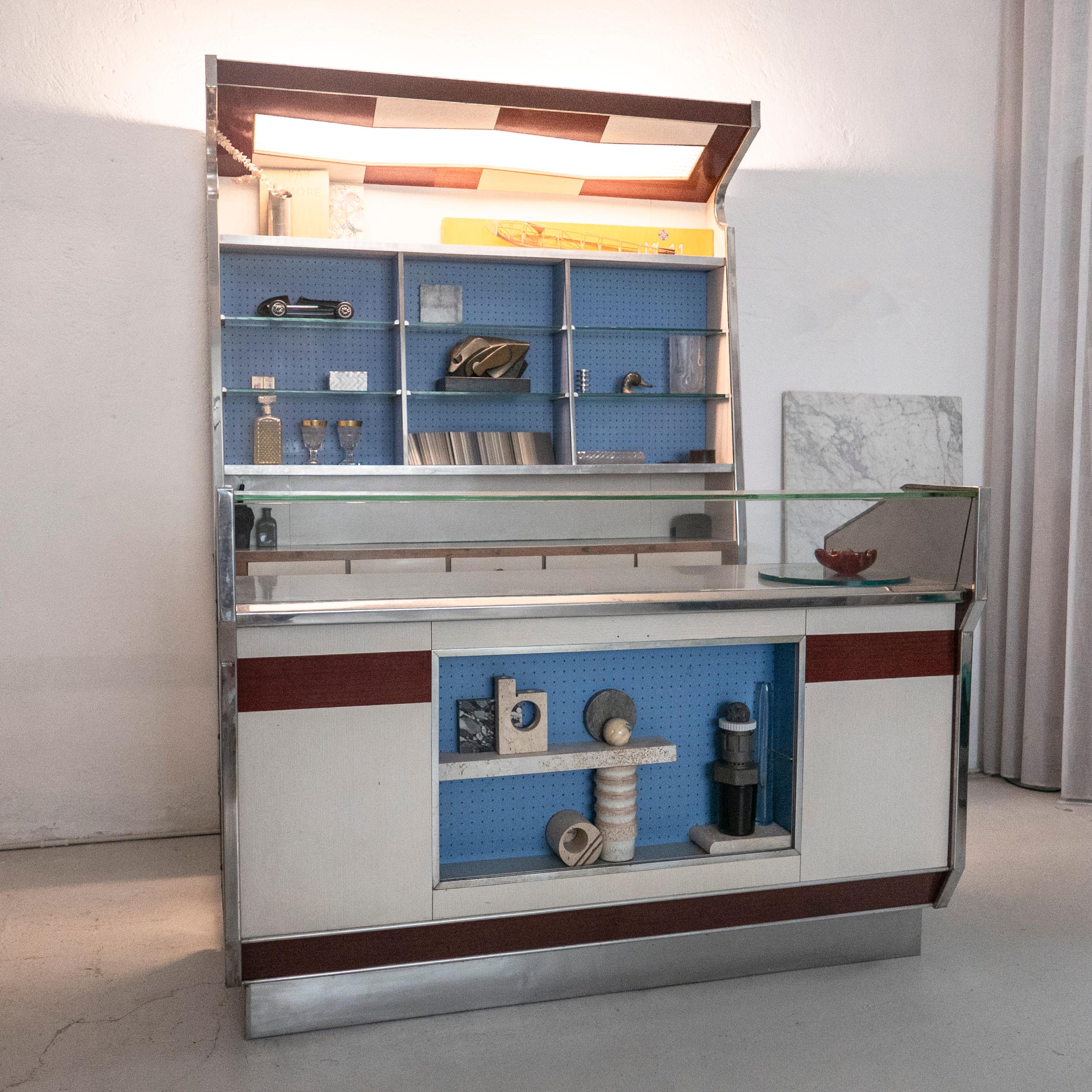 Mid-20th Century Vintage Italian Bar Counter in Wood and Veneer from the 1950s, Old Milanese Bar